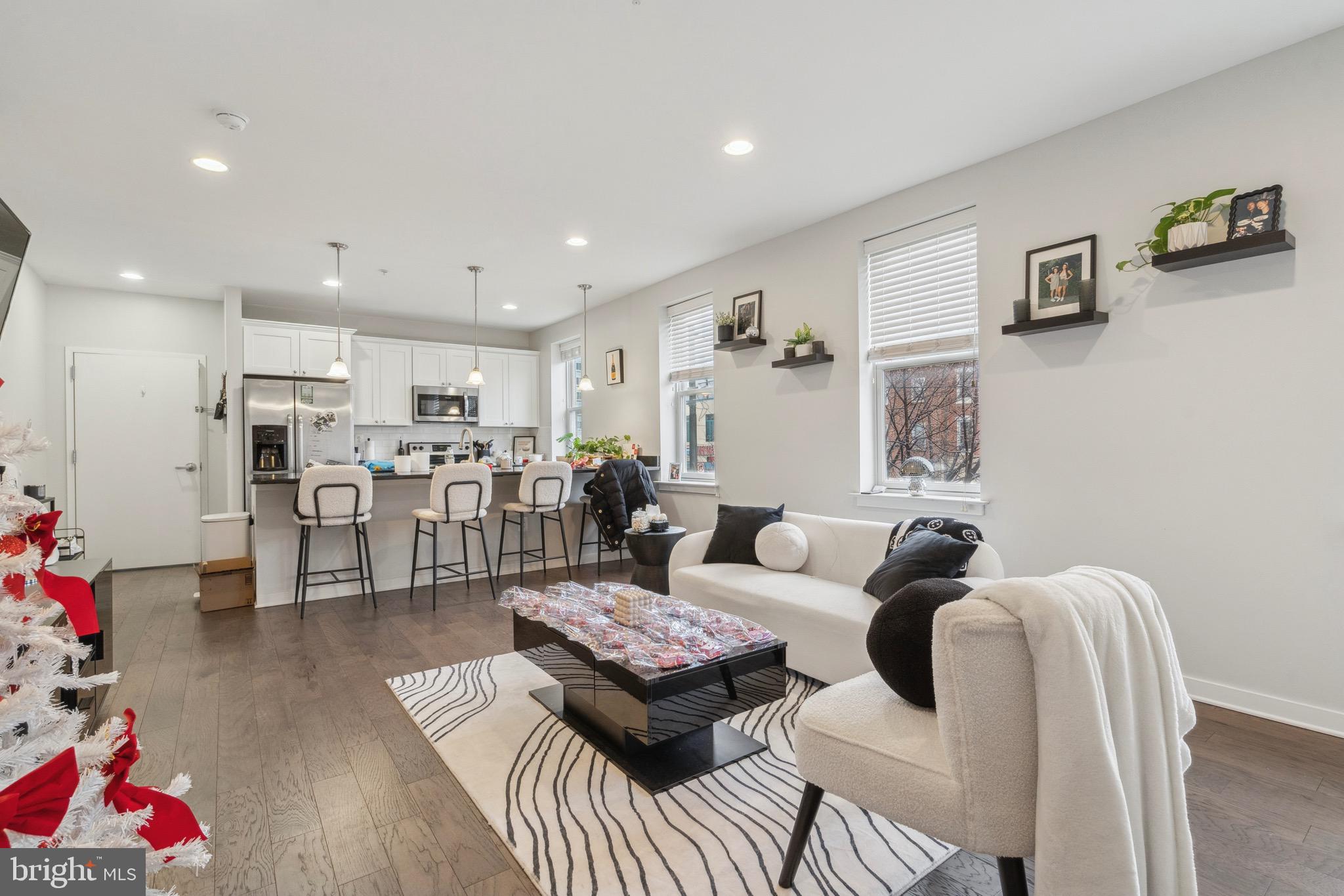 NORTHERN LIBERTIES - Commercial Sale
