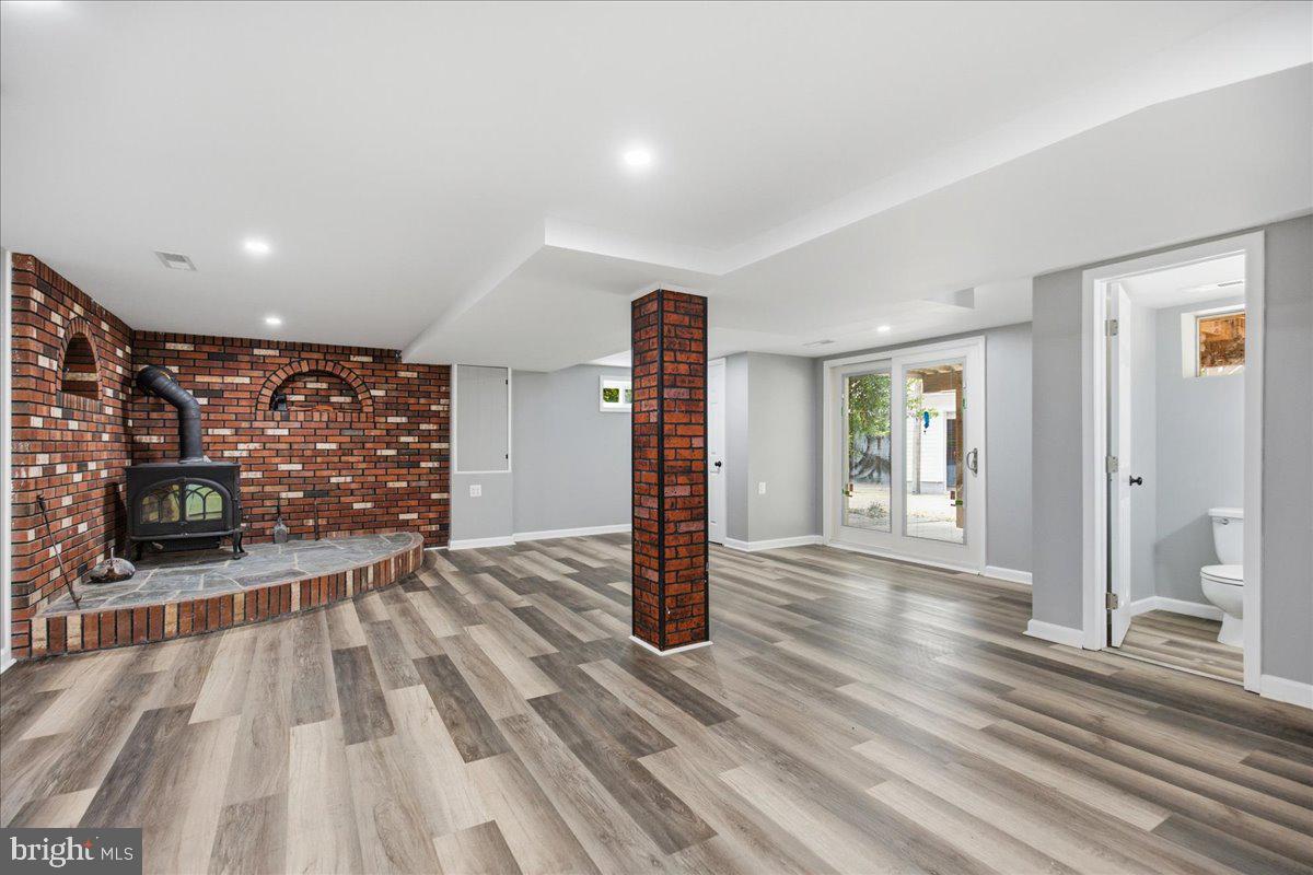 PONDS WOOD LANDING - Residential