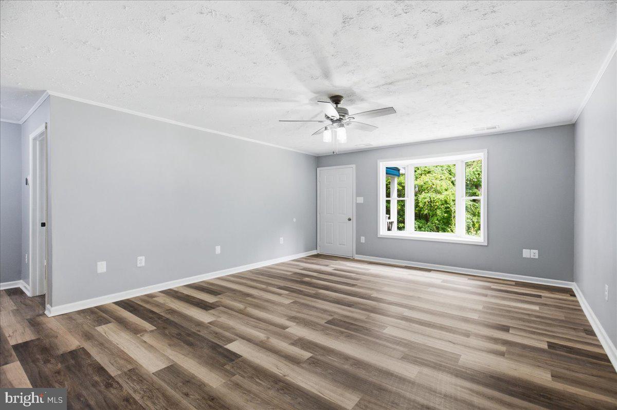 PONDS WOOD LANDING - Residential