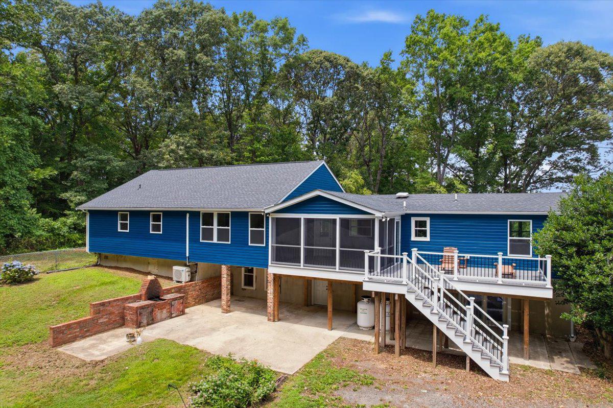 PONDS WOOD LANDING - Residential