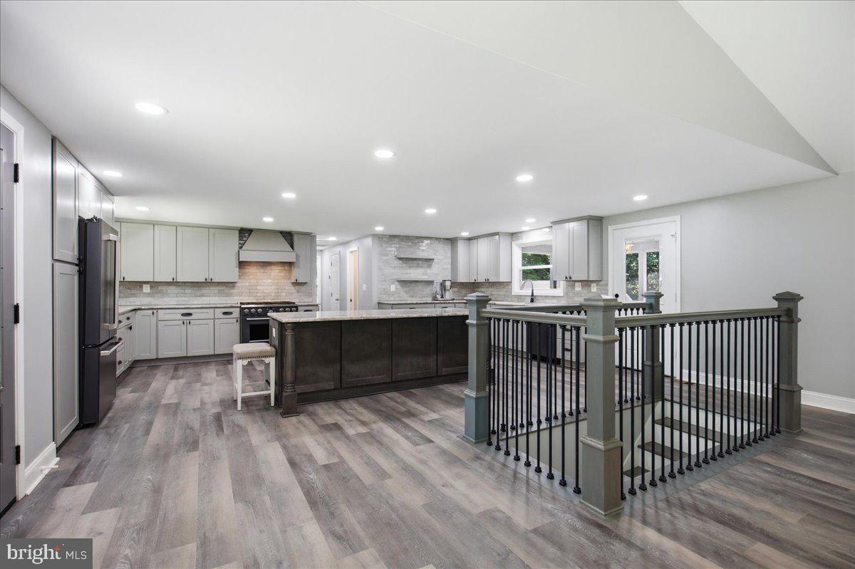 PONDS WOOD LANDING - Residential