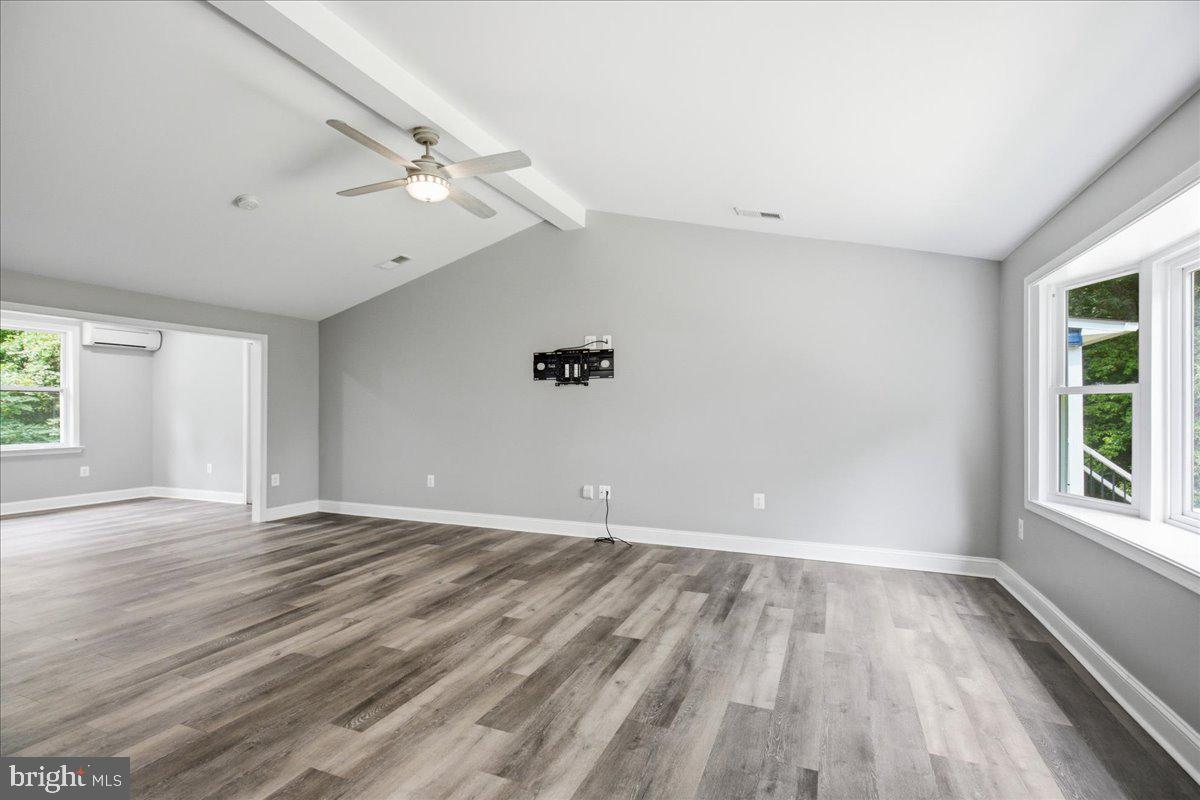 PONDS WOOD LANDING - Residential