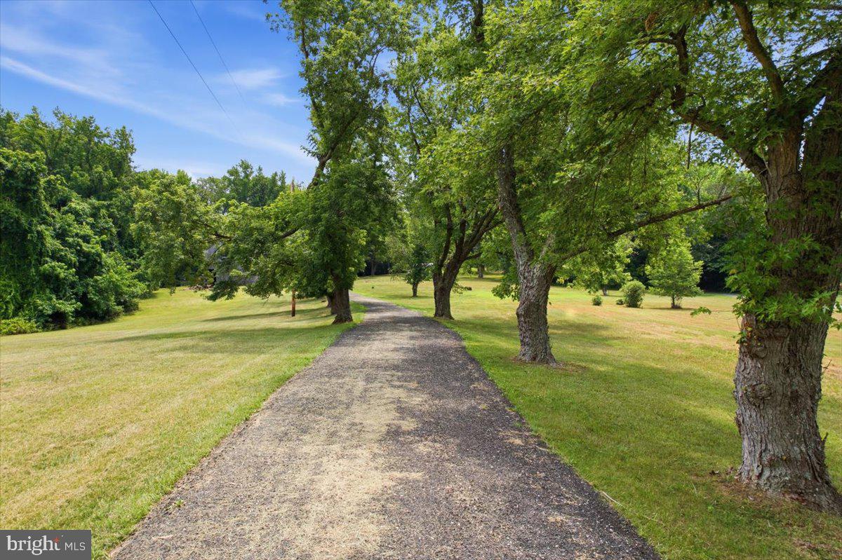 PONDS WOOD LANDING - Residential