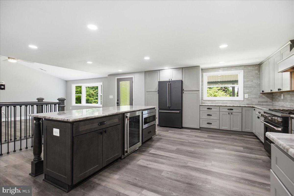 PONDS WOOD LANDING - Residential