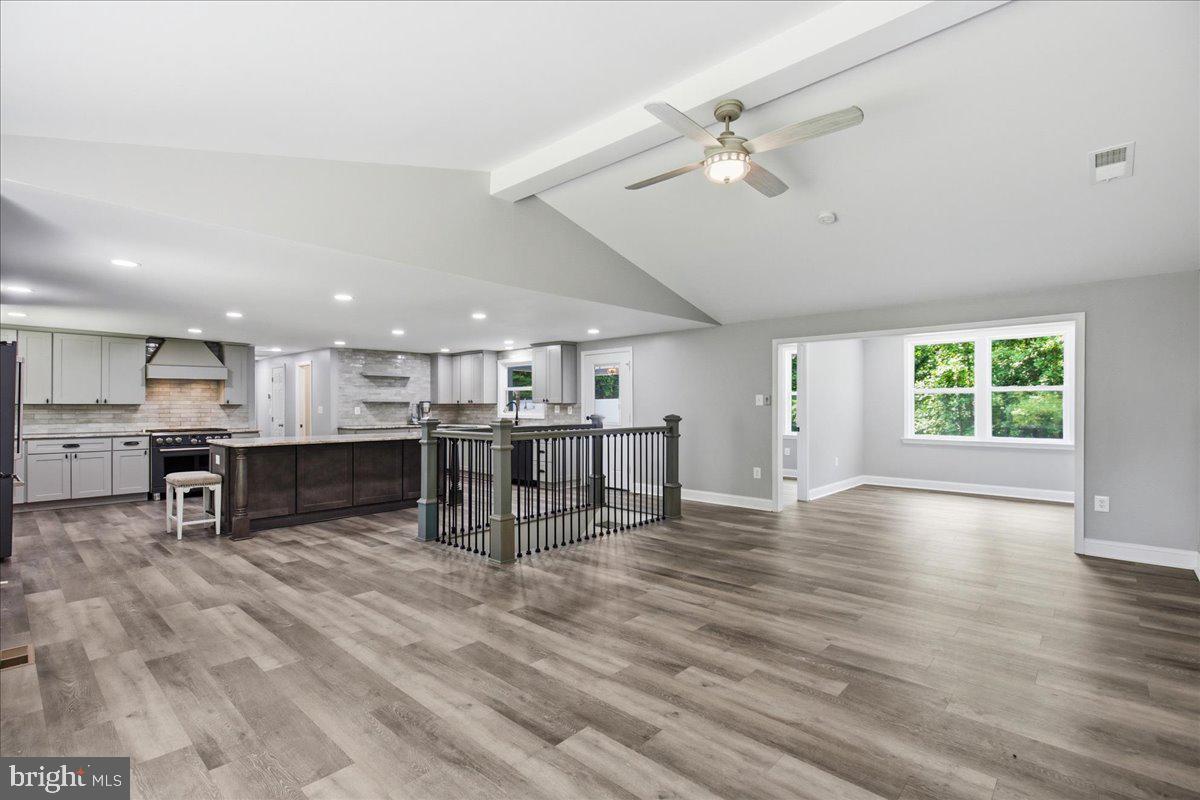 PONDS WOOD LANDING - Residential