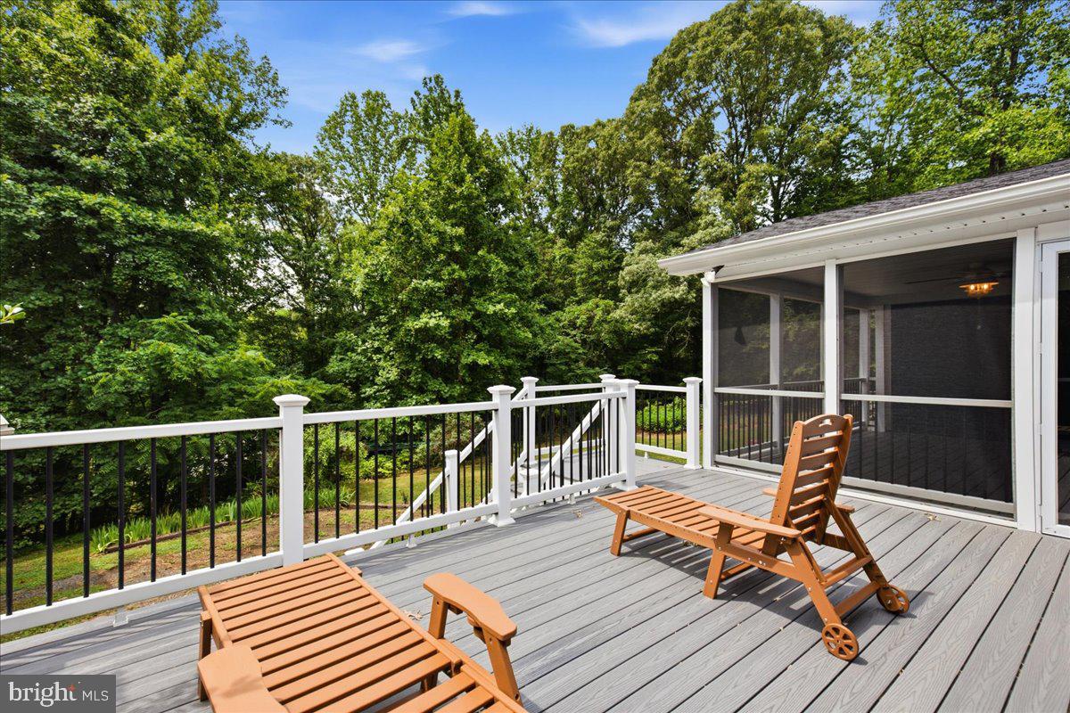 PONDS WOOD LANDING - Residential