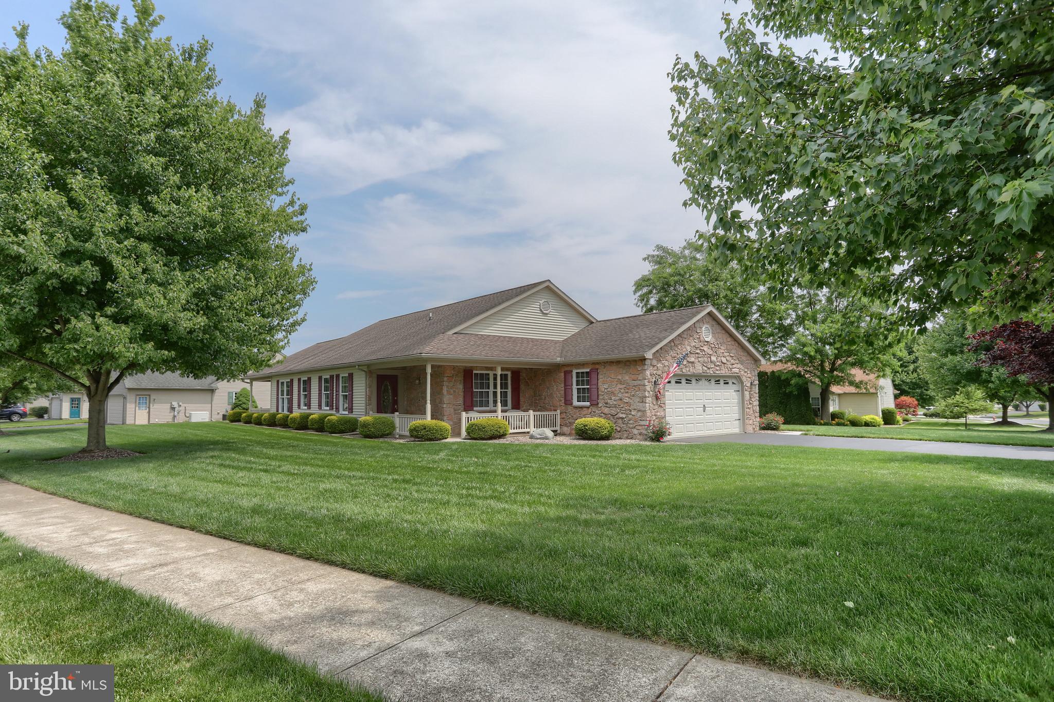 ARBOR GATE - Residential