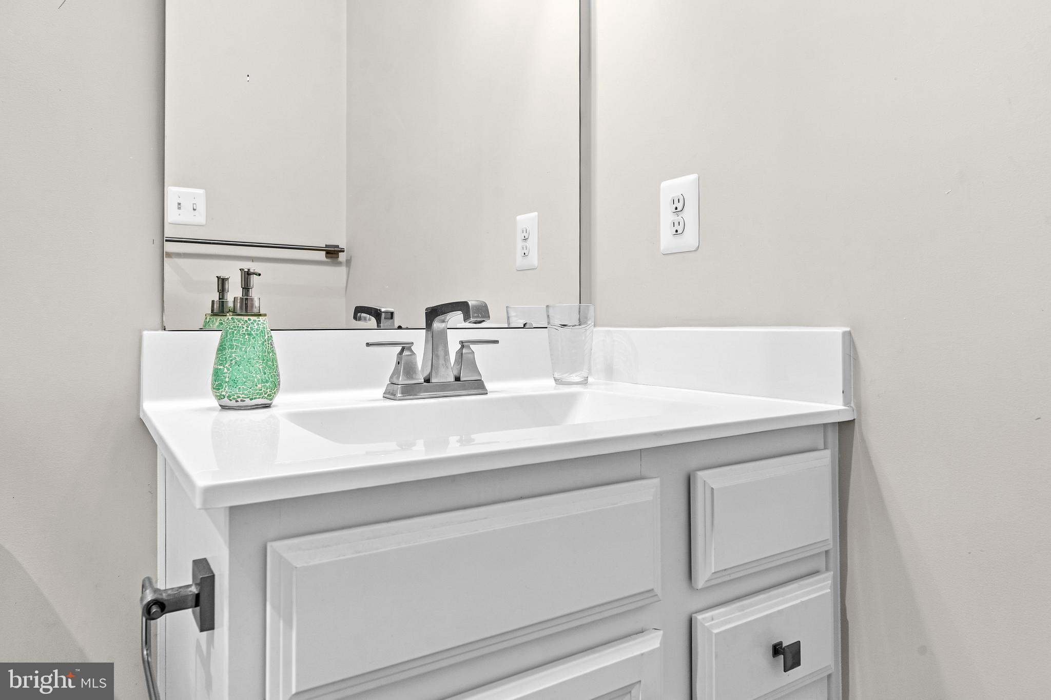 TANYARD SHORES - Residential