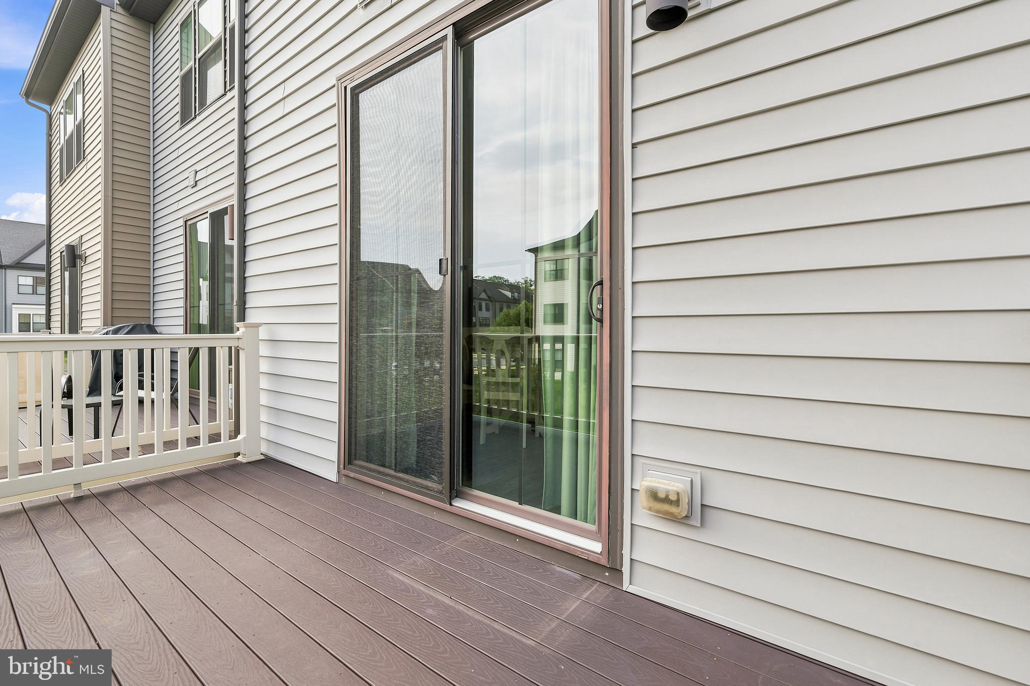 TANYARD SHORES - Residential