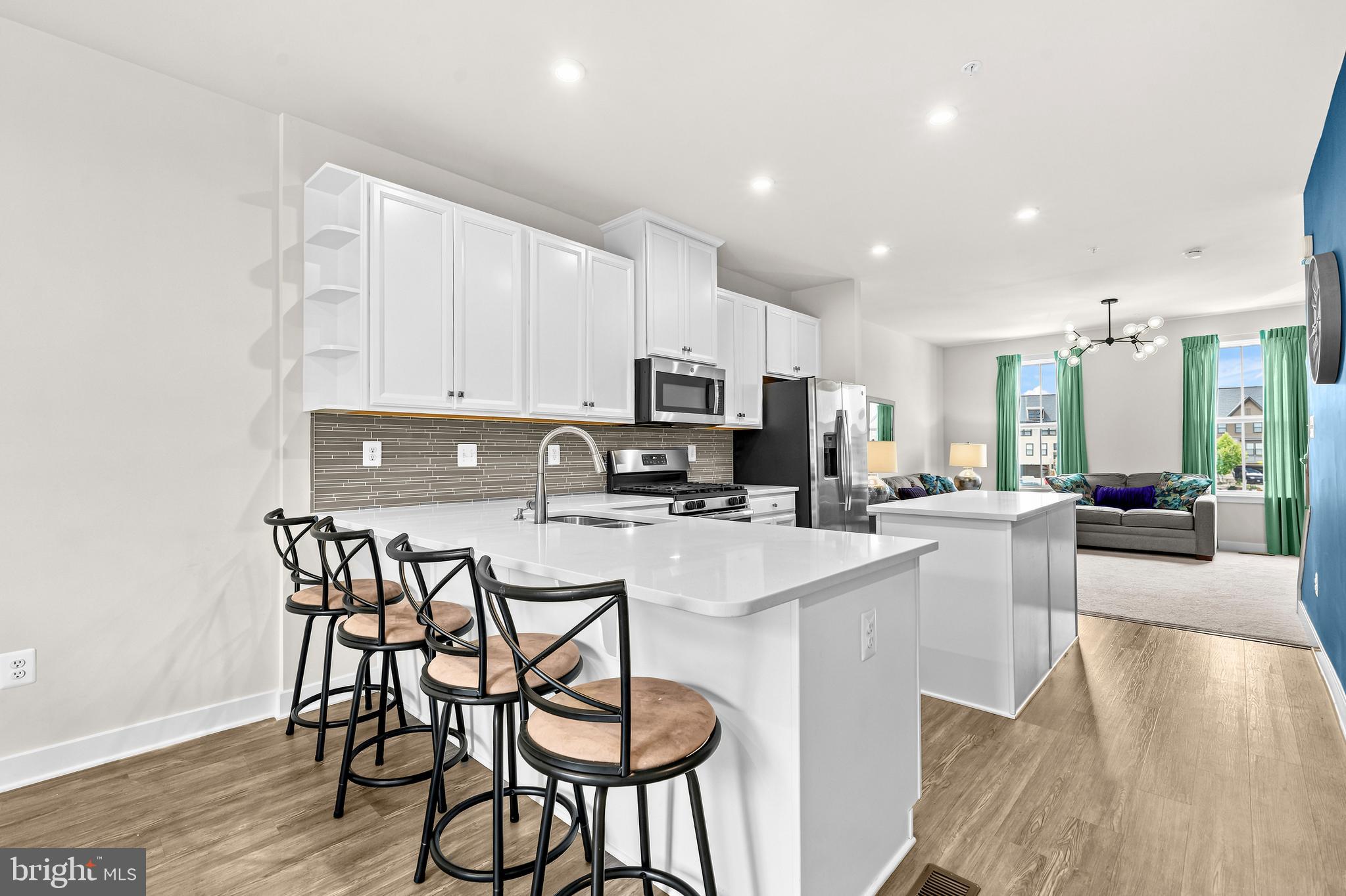TANYARD SHORES - Residential