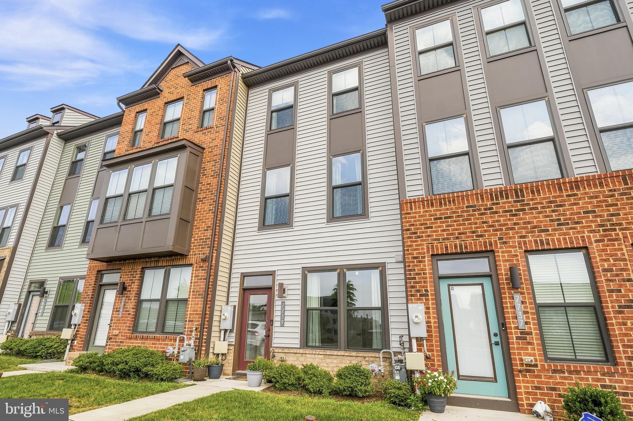 TANYARD SHORES - Residential