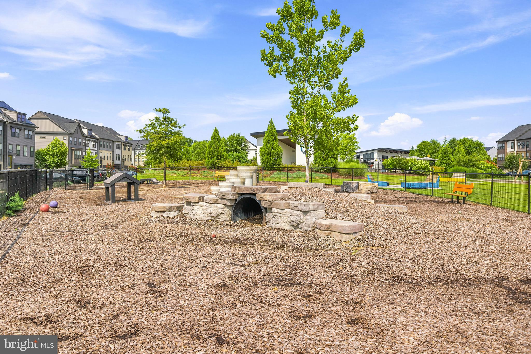 TANYARD SHORES - Residential