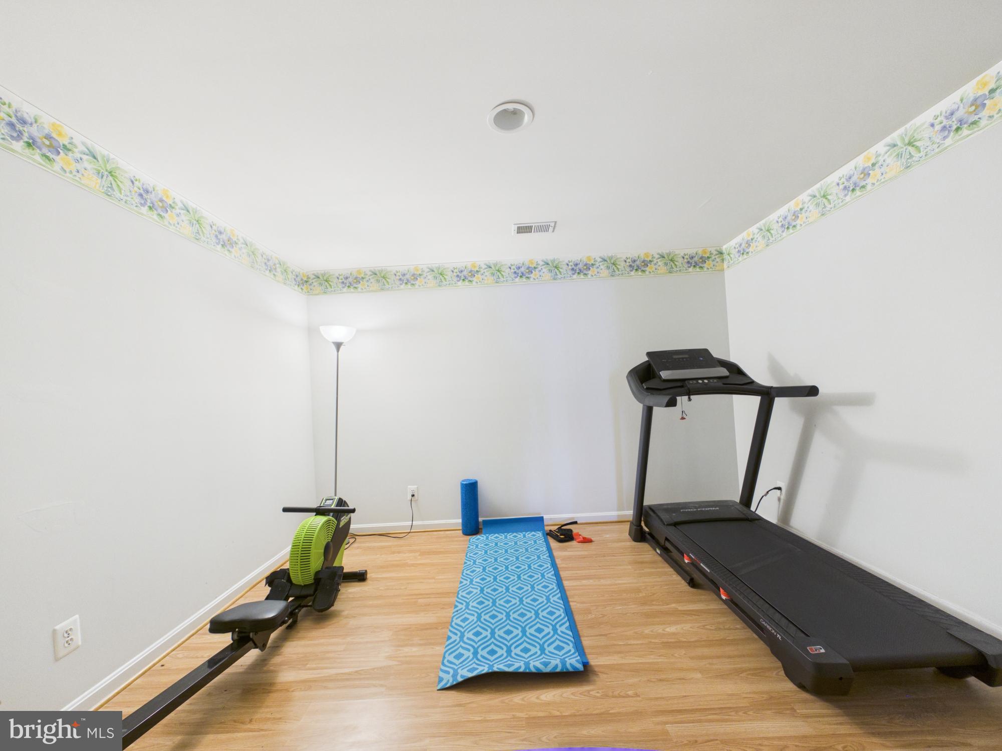 FAIRCREST - Residential