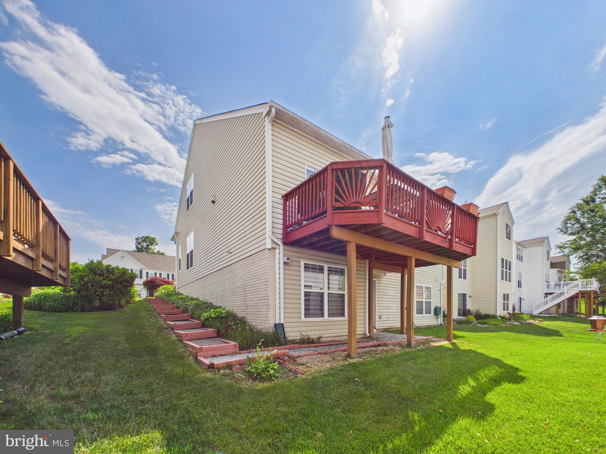FAIRCREST - Residential