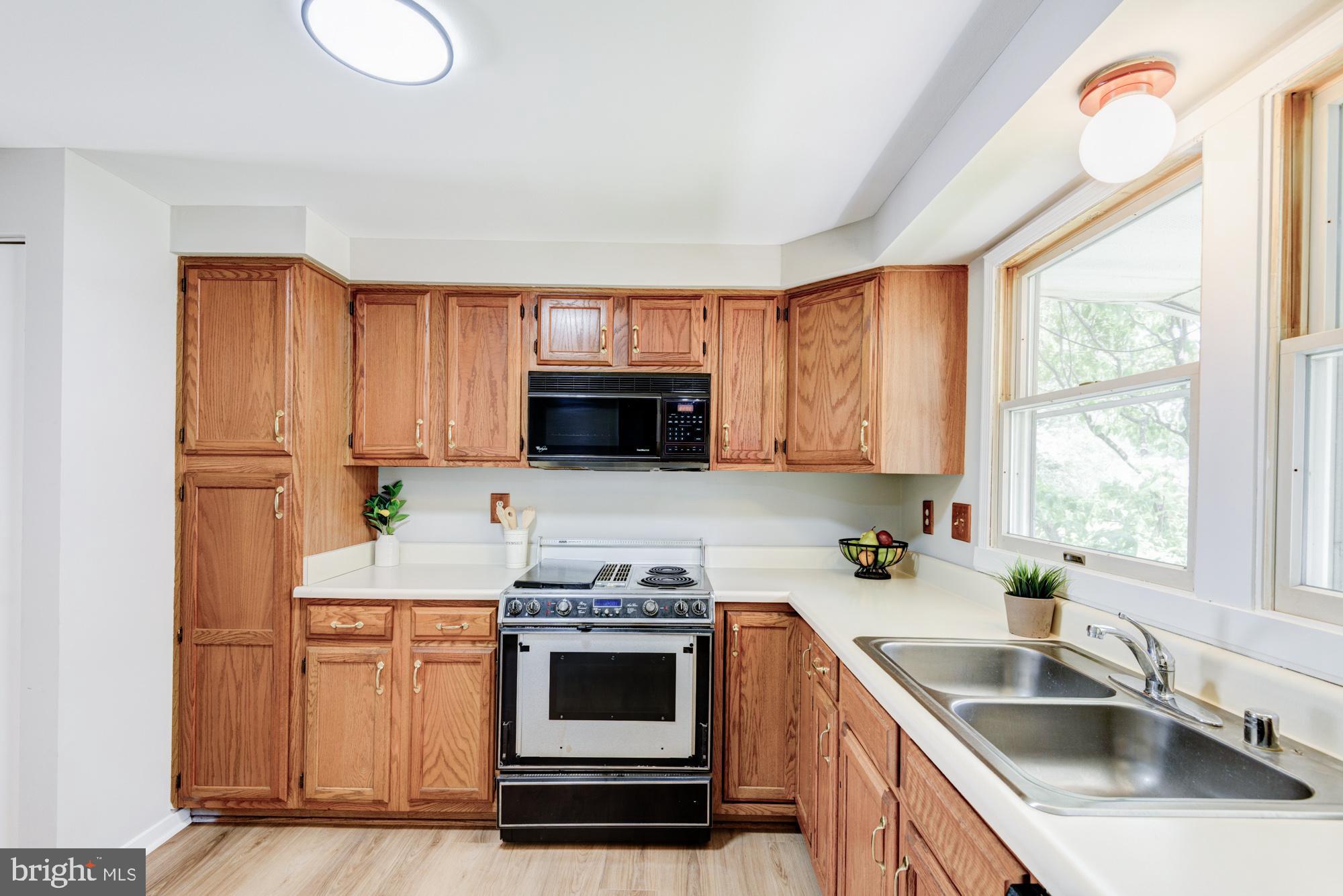 WILTON - Residential