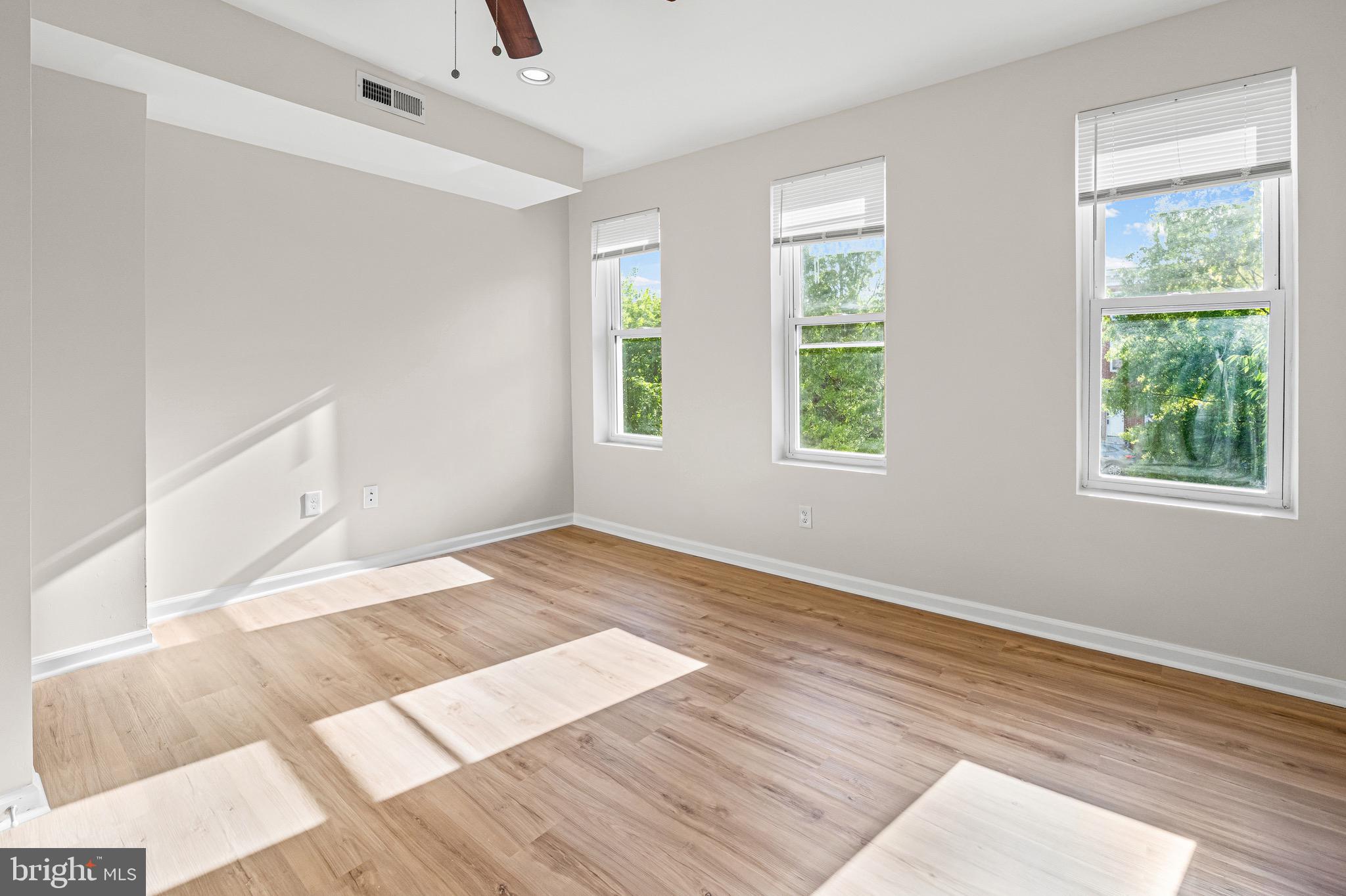 HOPKINS - Residential