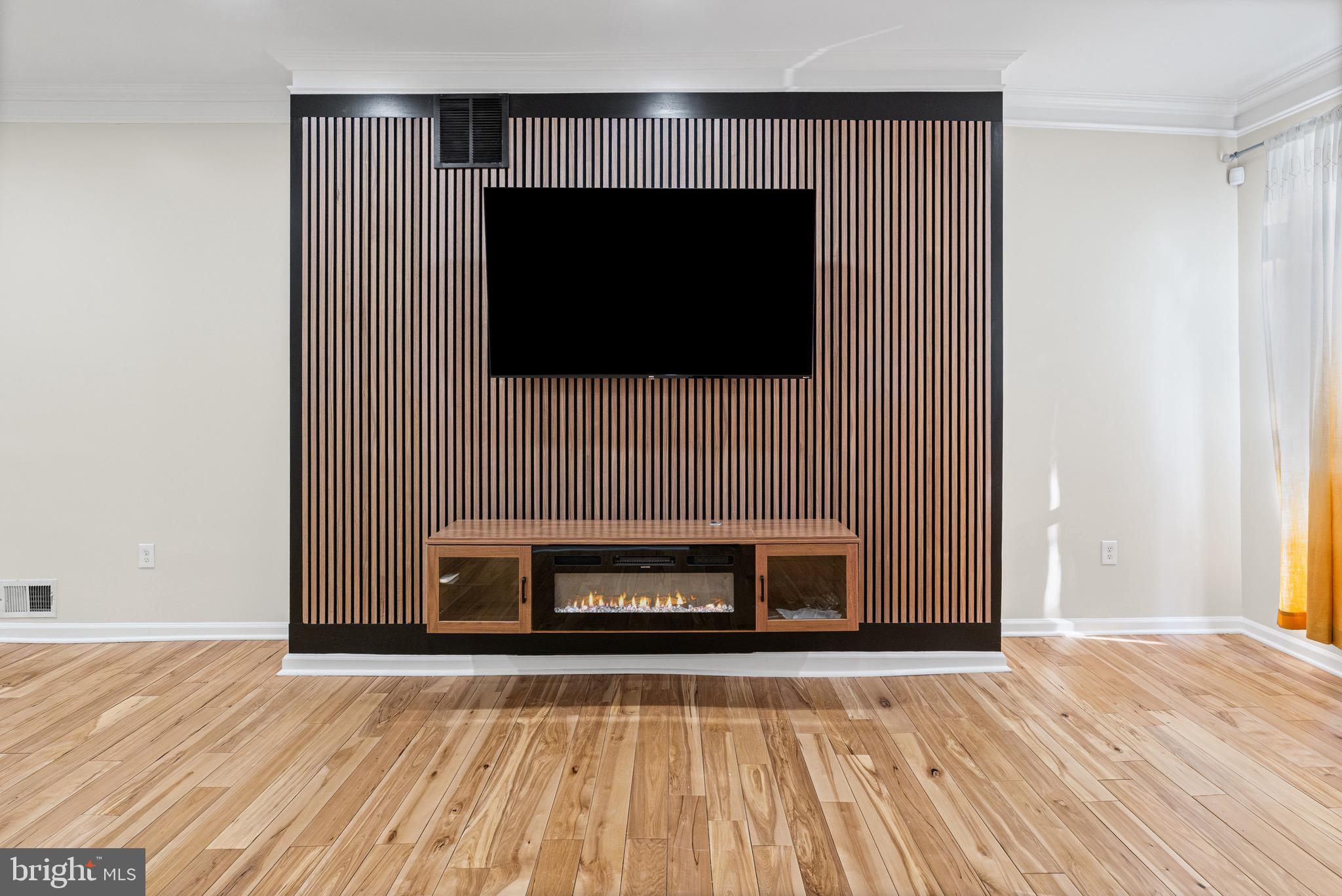 HOPKINS - Residential