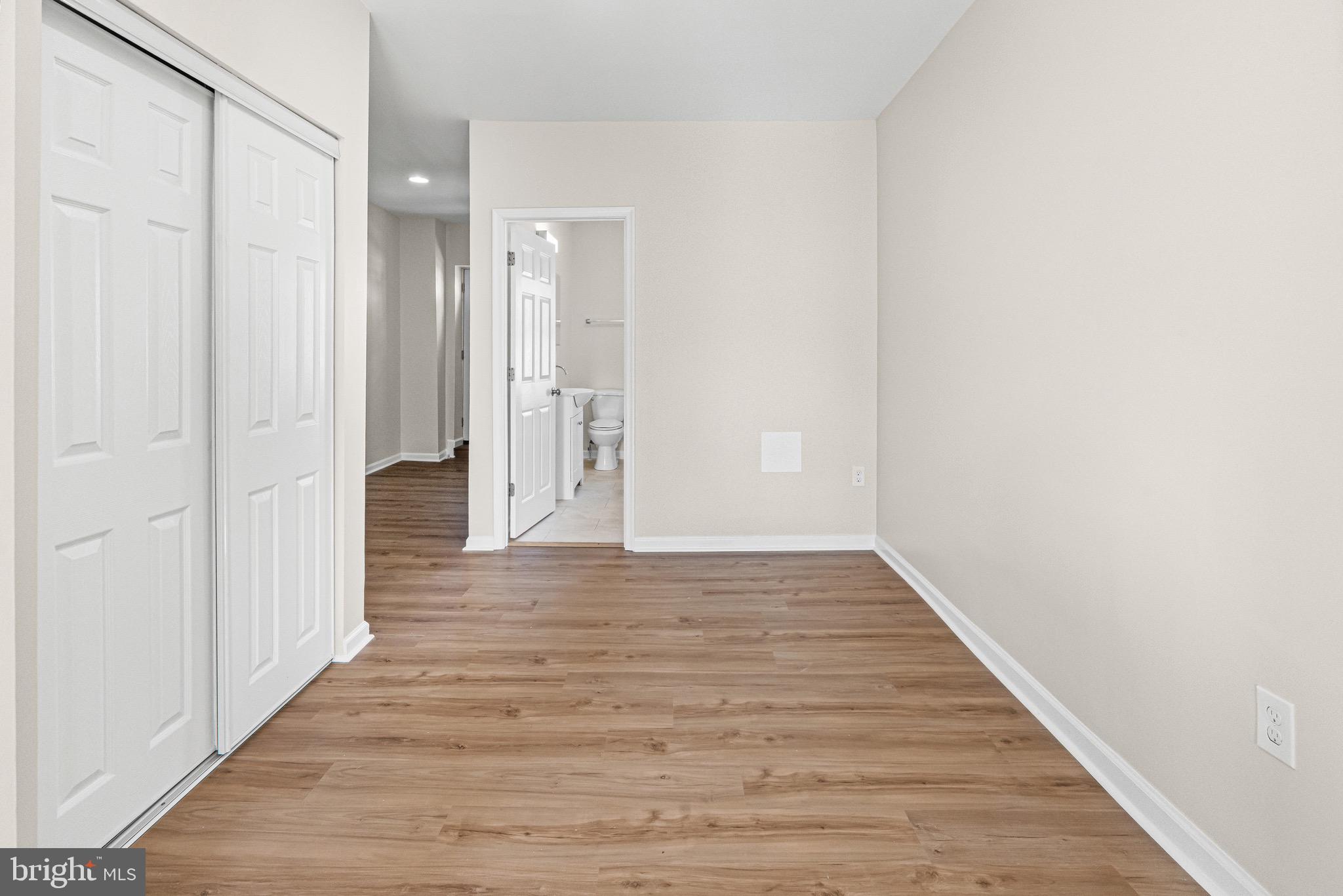 HOPKINS - Residential