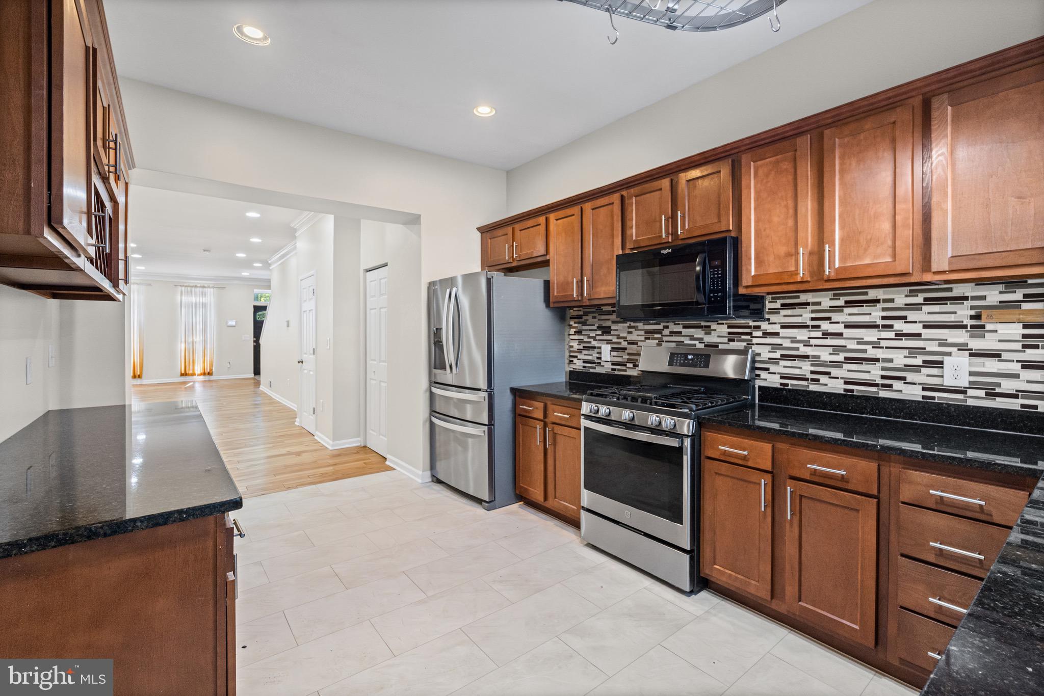 HOPKINS - Residential
