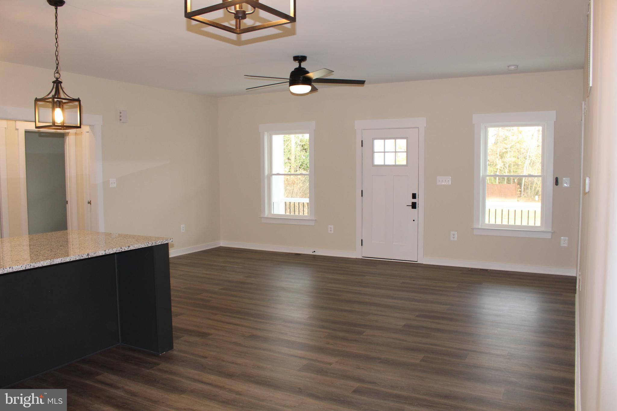 CAROLINE PINES - Residential