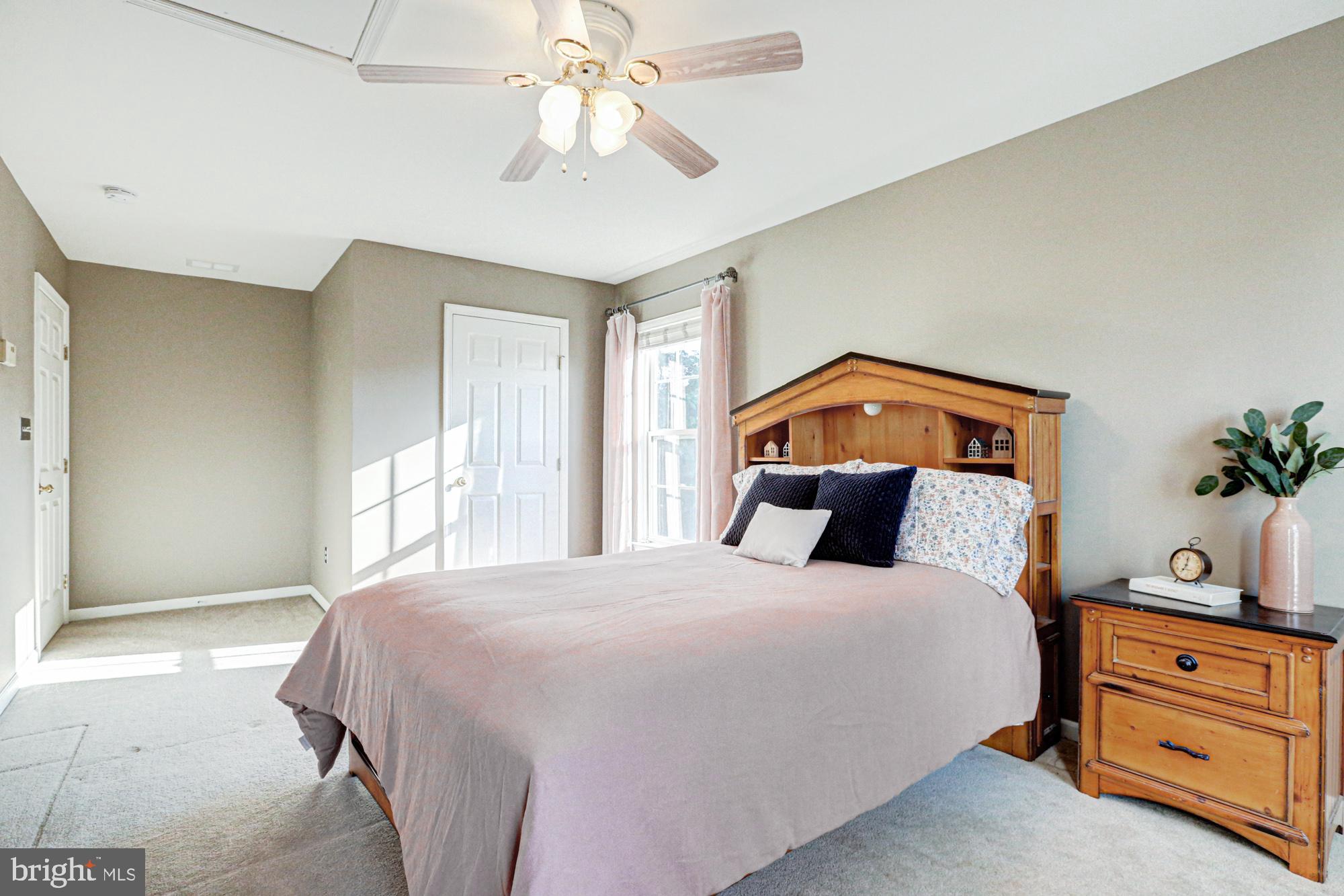 MIDDLETOWN CROSSING - Residential