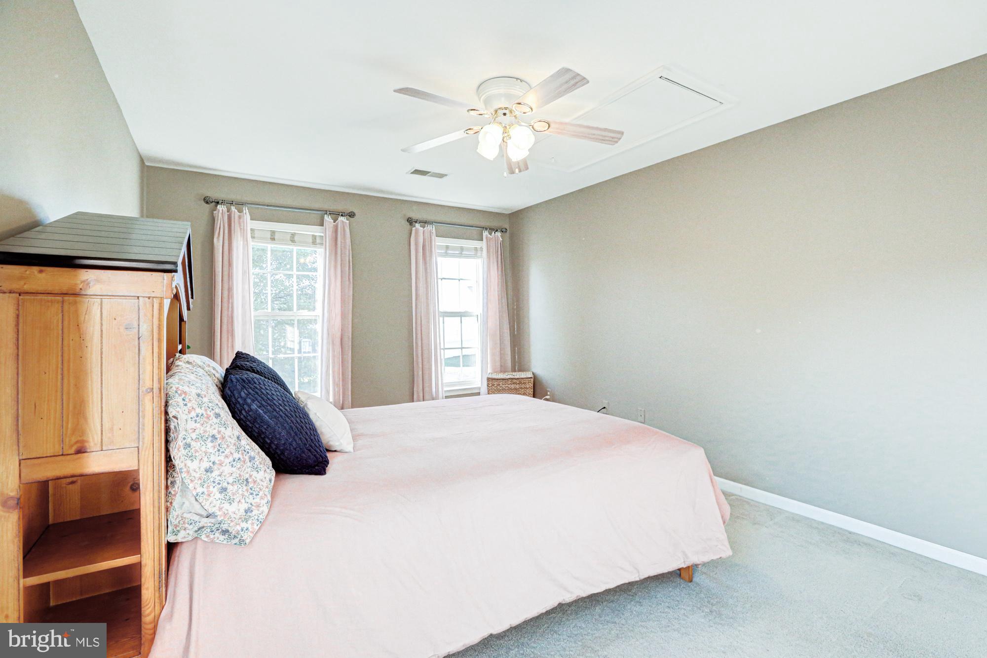 MIDDLETOWN CROSSING - Residential