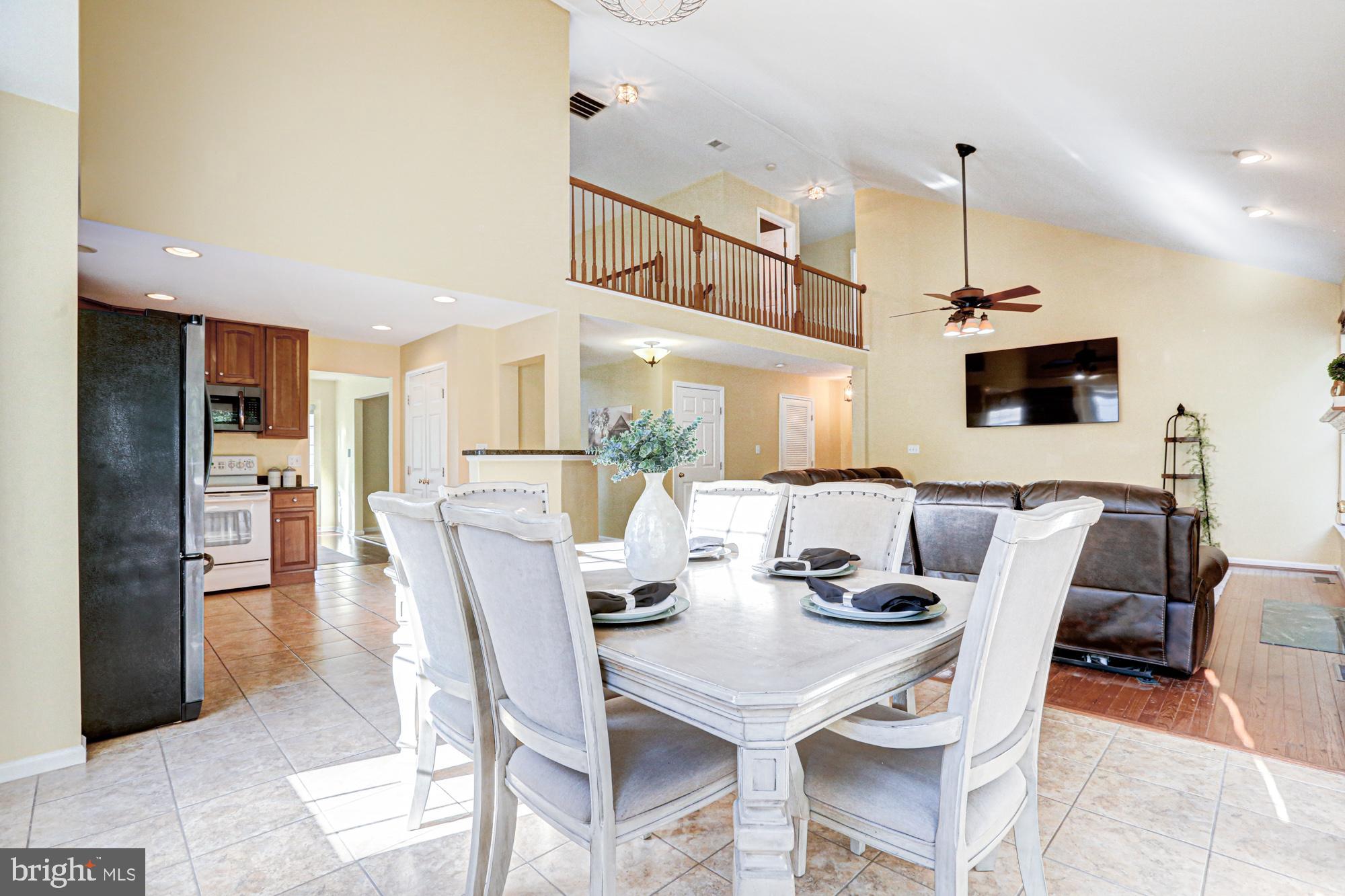 MIDDLETOWN CROSSING - Residential