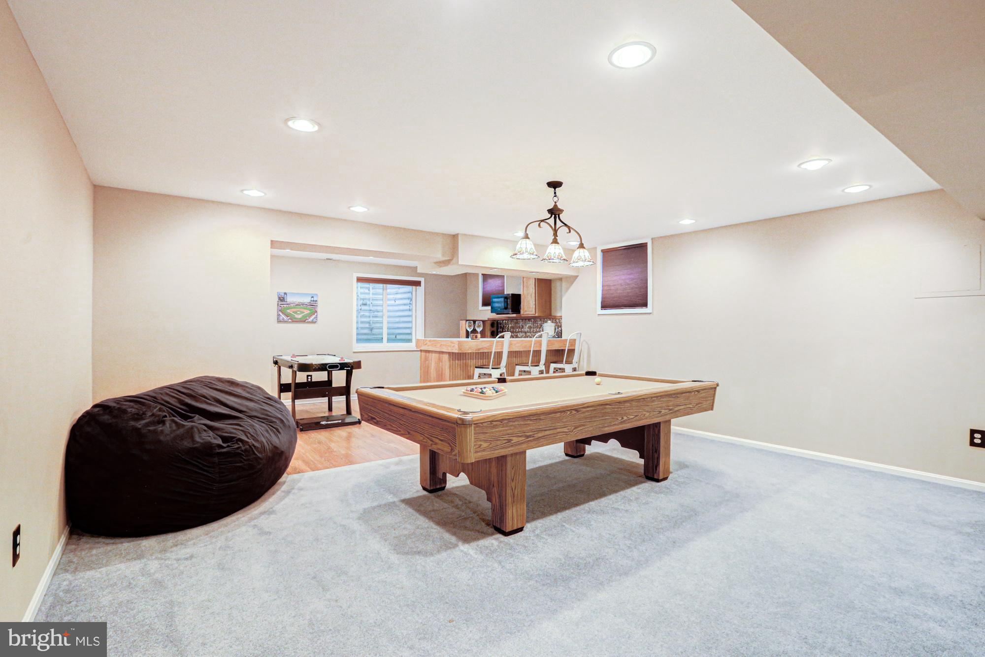 MIDDLETOWN CROSSING - Residential