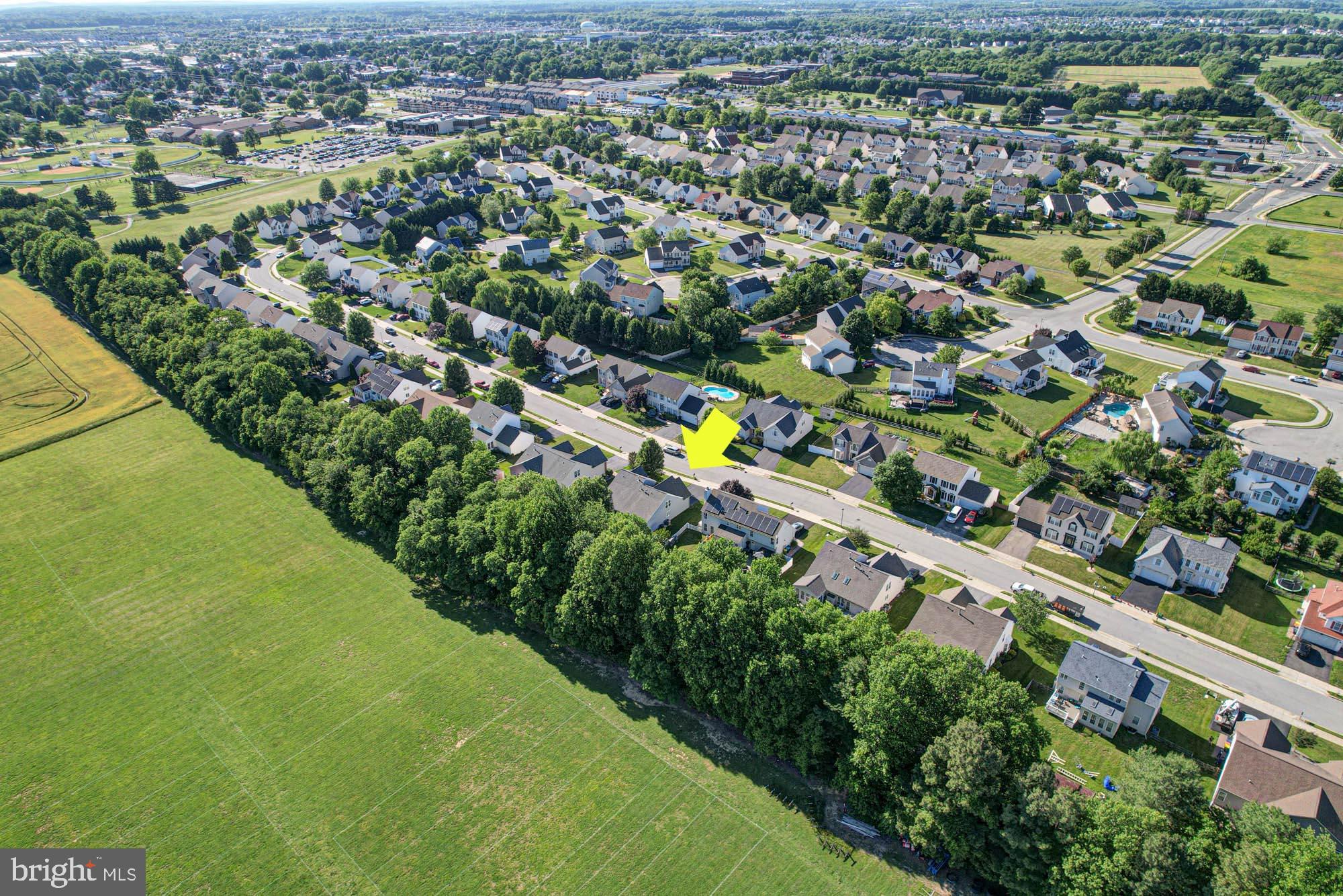 MIDDLETOWN CROSSING - Residential
