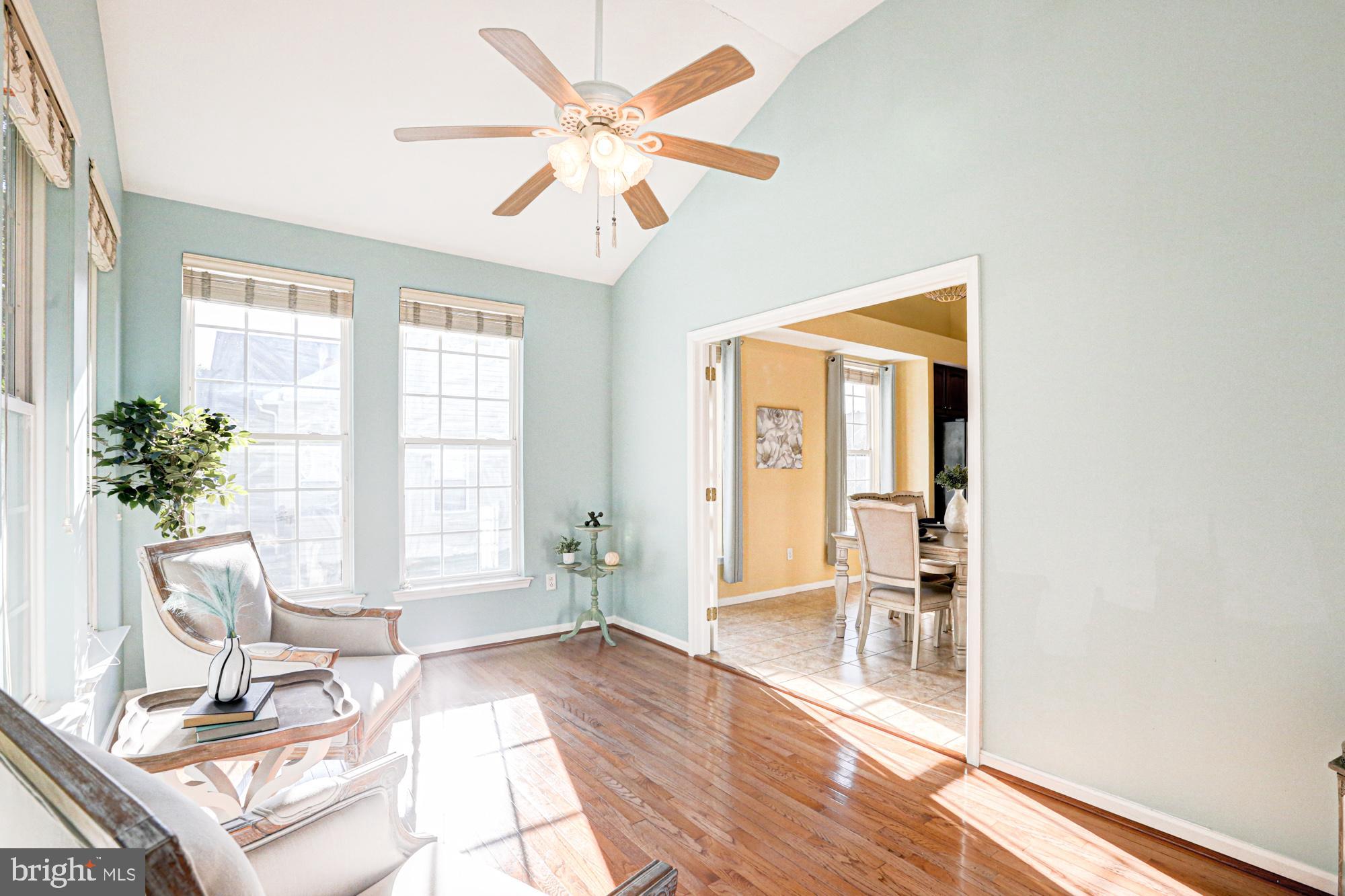 MIDDLETOWN CROSSING - Residential