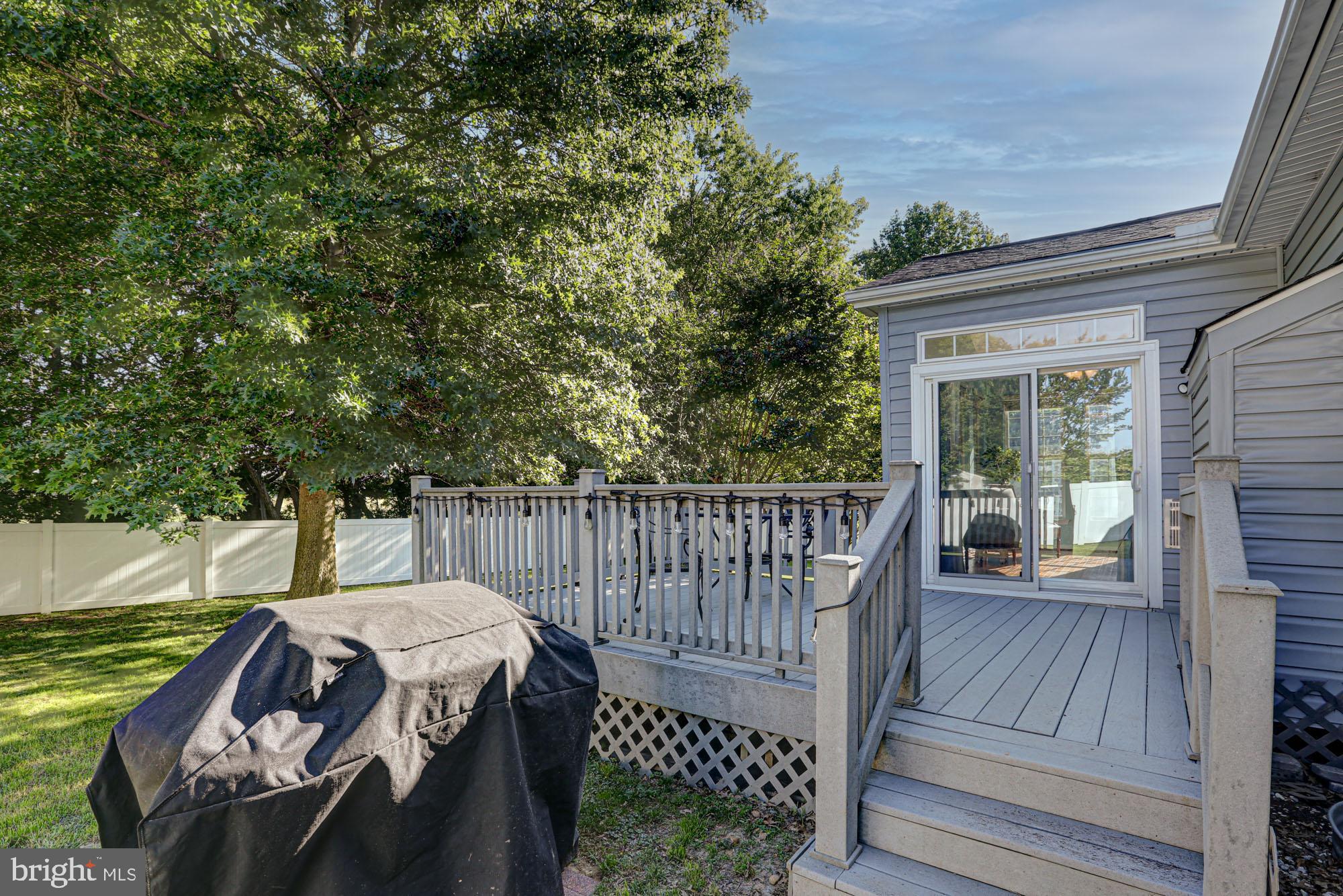 MIDDLETOWN CROSSING - Residential