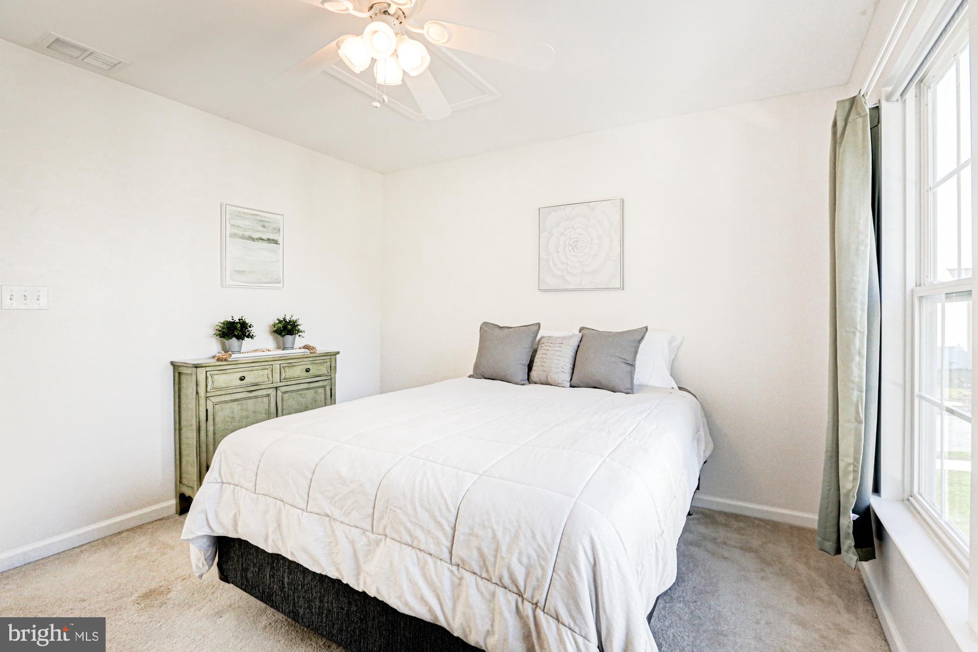 MIDDLETOWN CROSSING - Residential