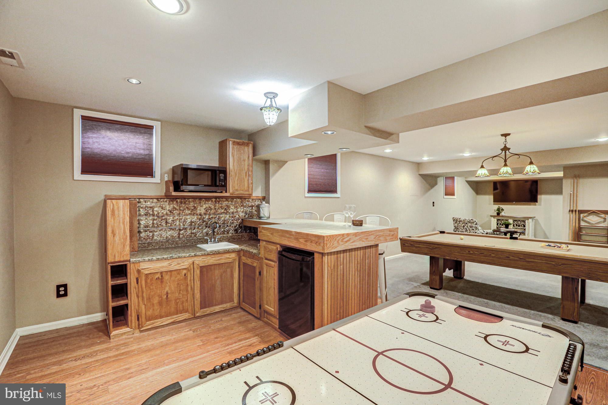 MIDDLETOWN CROSSING - Residential