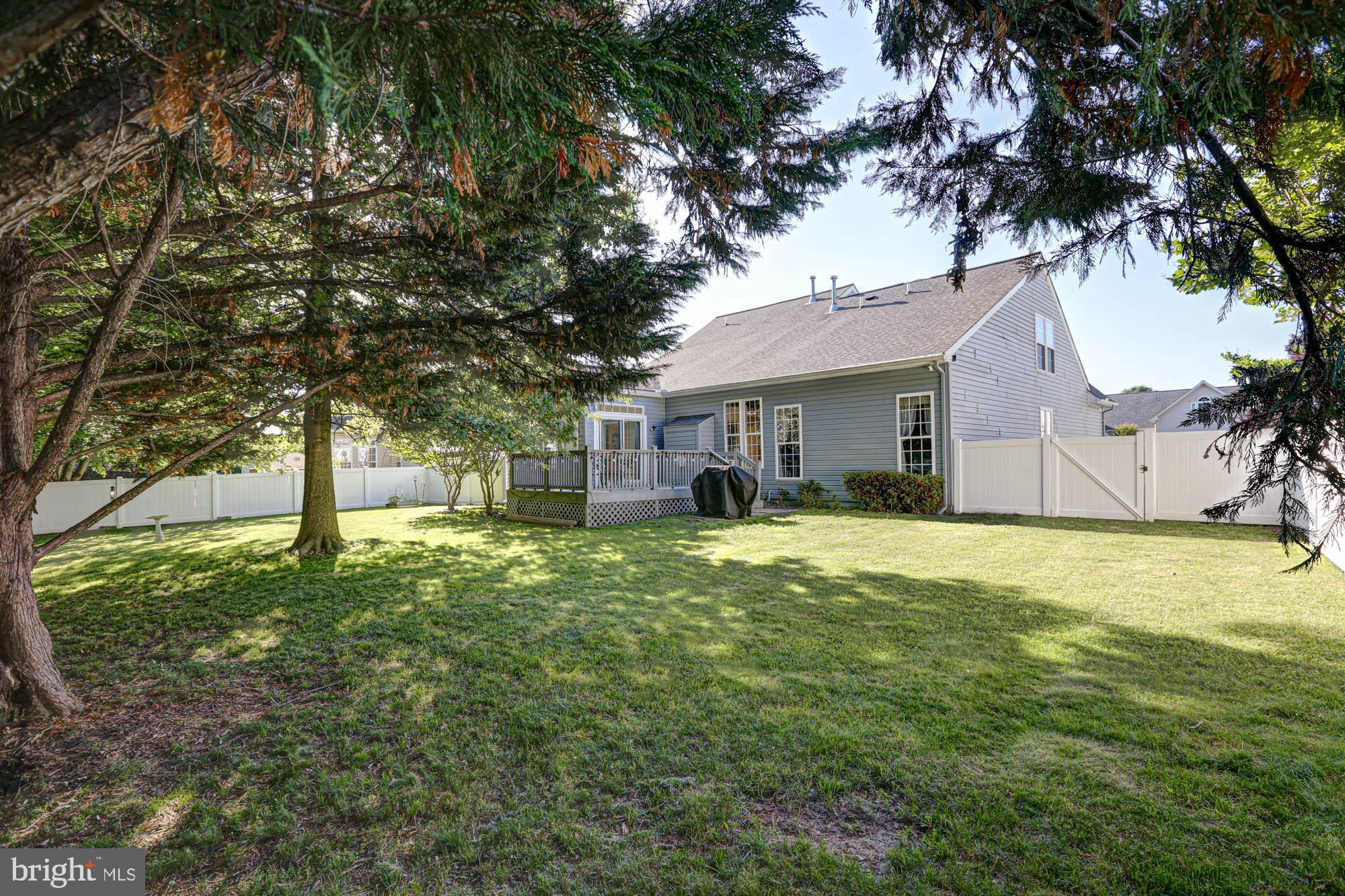MIDDLETOWN CROSSING - Residential
