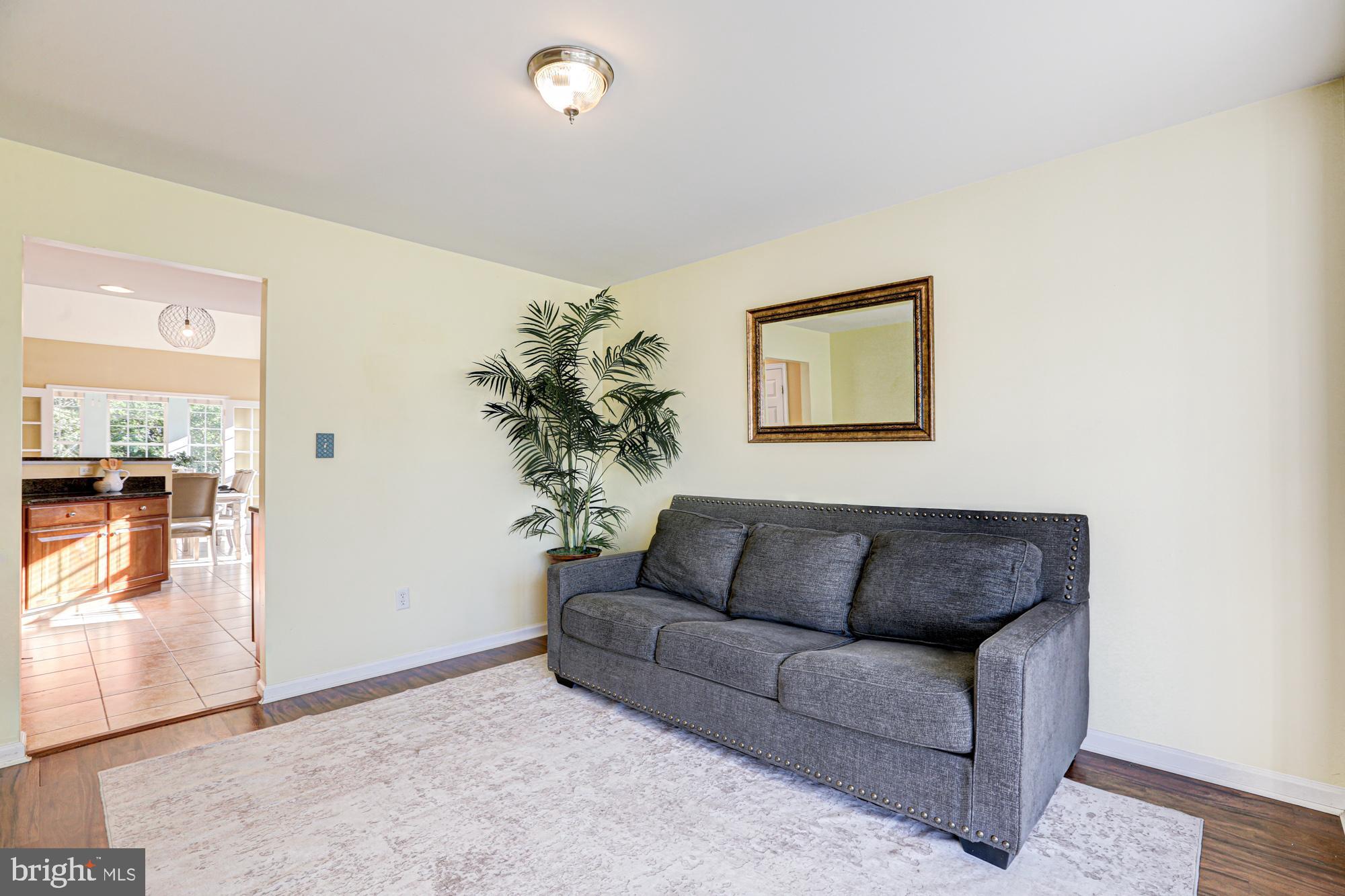 MIDDLETOWN CROSSING - Residential