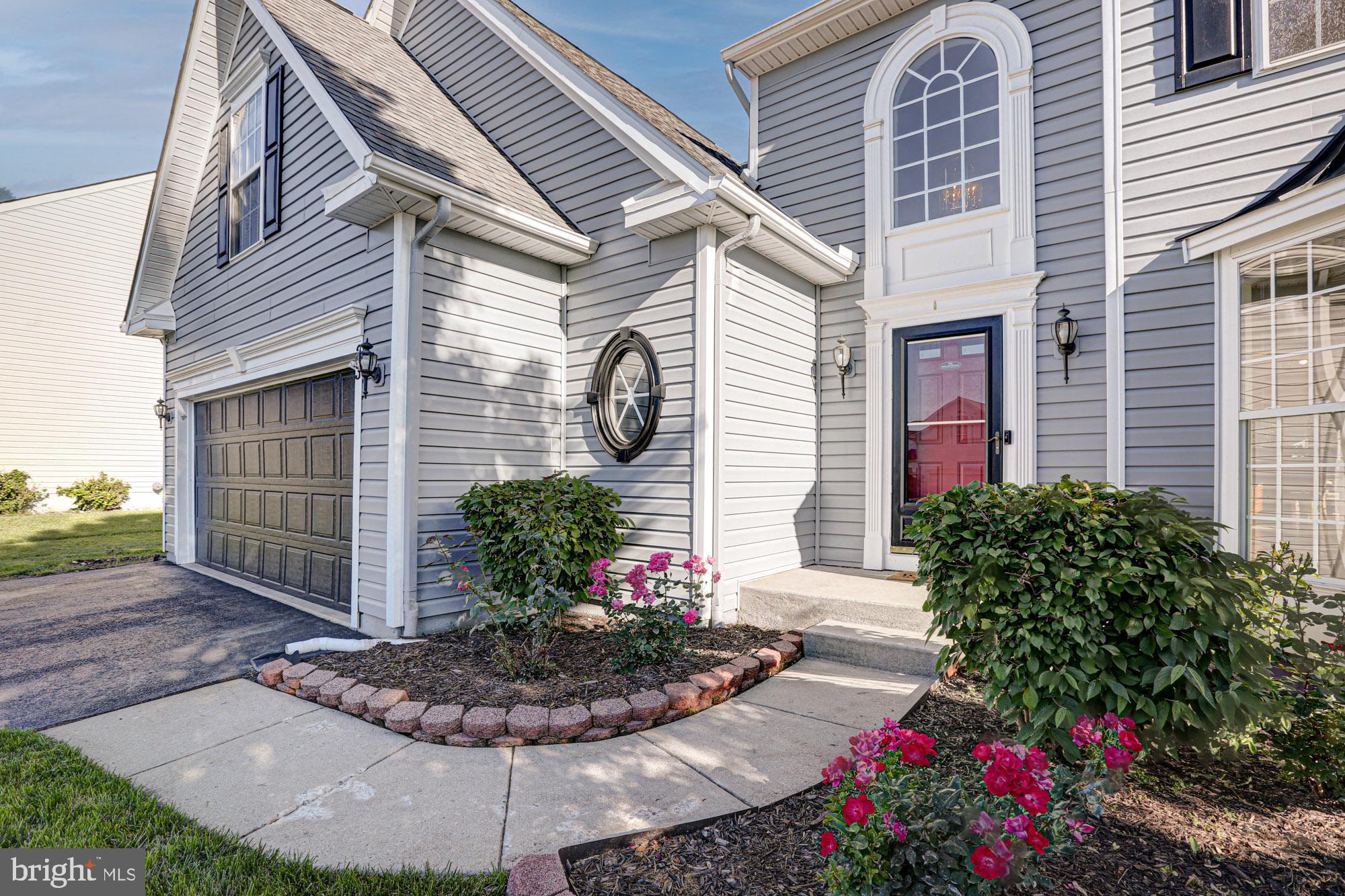 MIDDLETOWN CROSSING - Residential