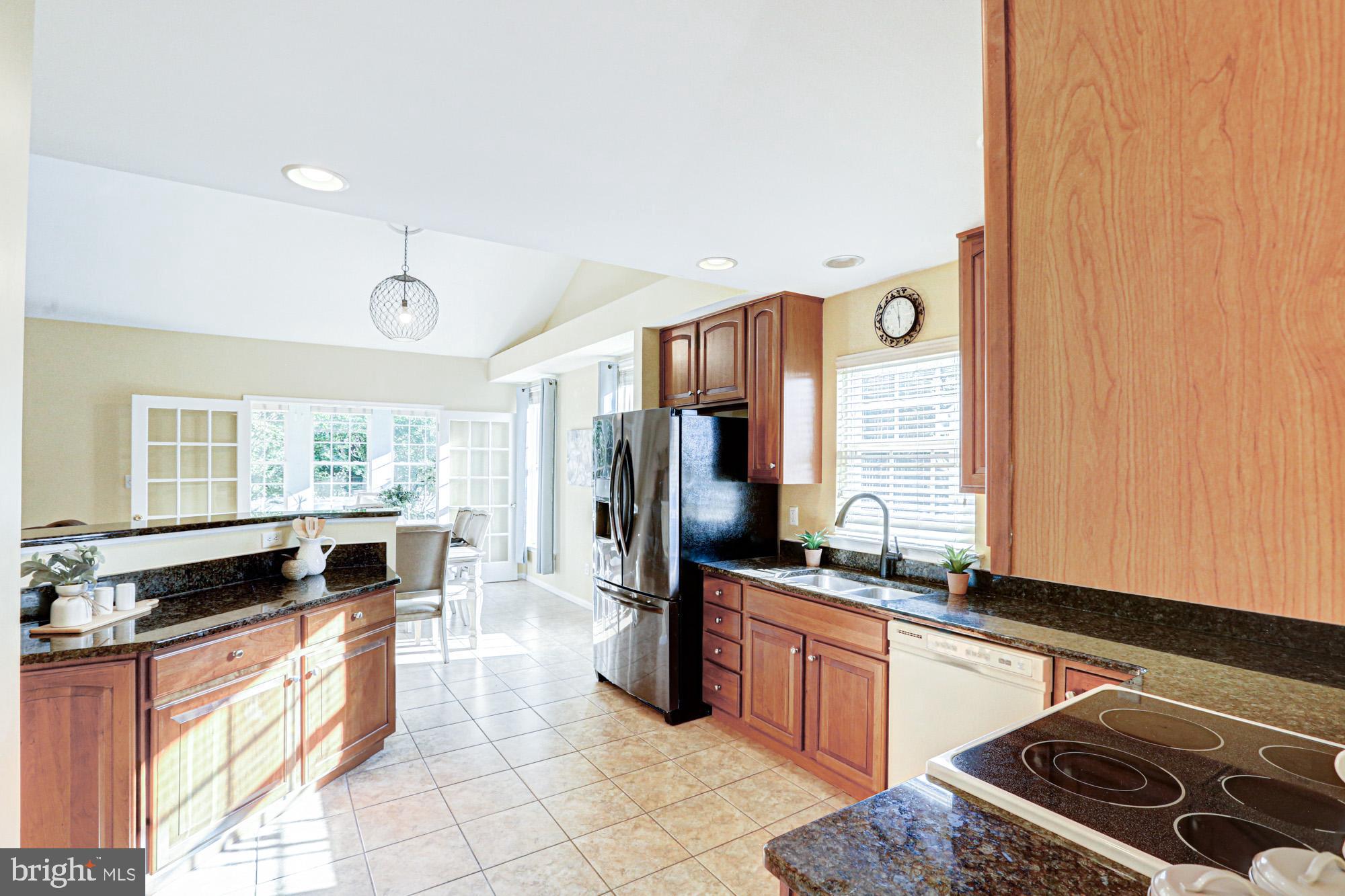 MIDDLETOWN CROSSING - Residential