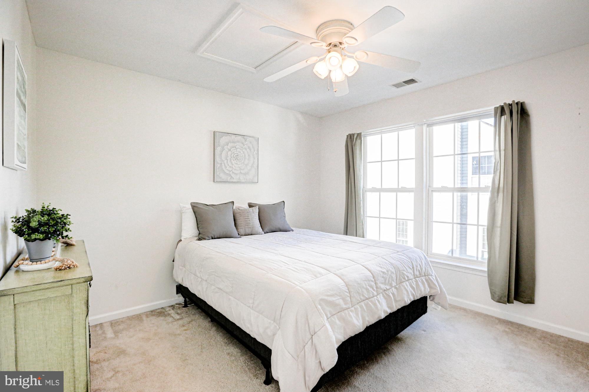 MIDDLETOWN CROSSING - Residential
