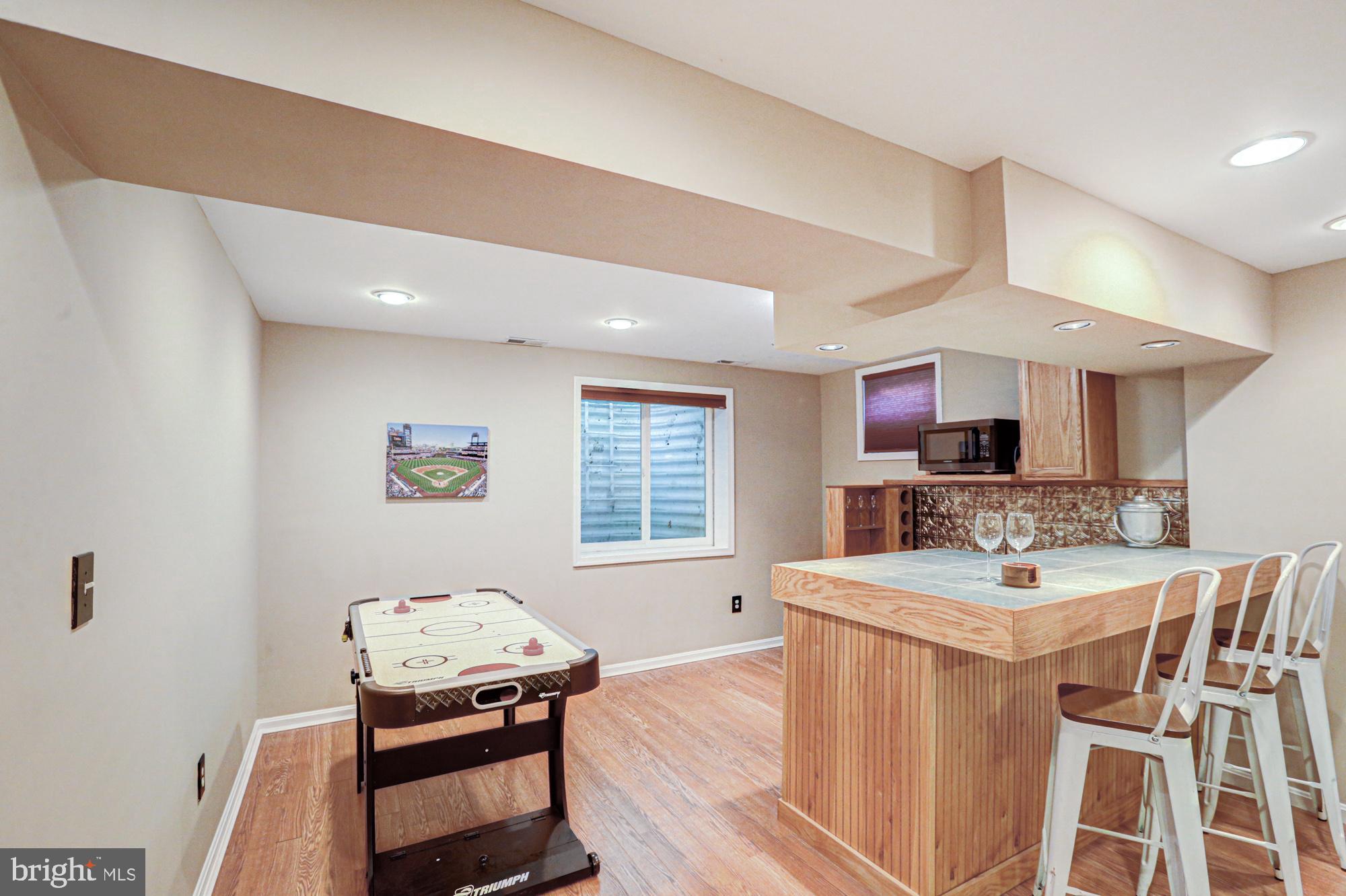 MIDDLETOWN CROSSING - Residential