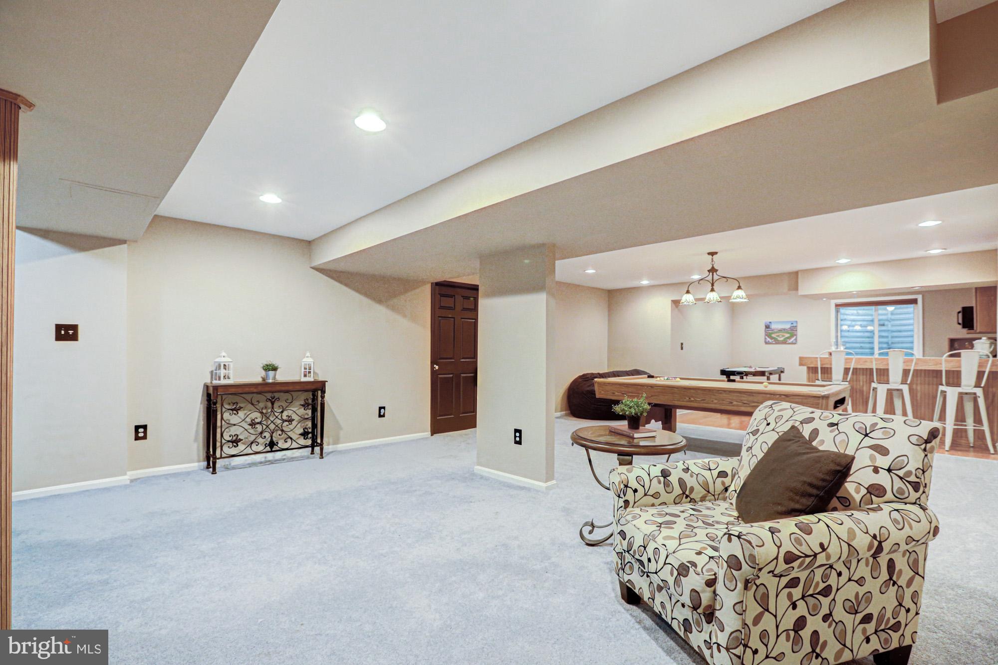 MIDDLETOWN CROSSING - Residential