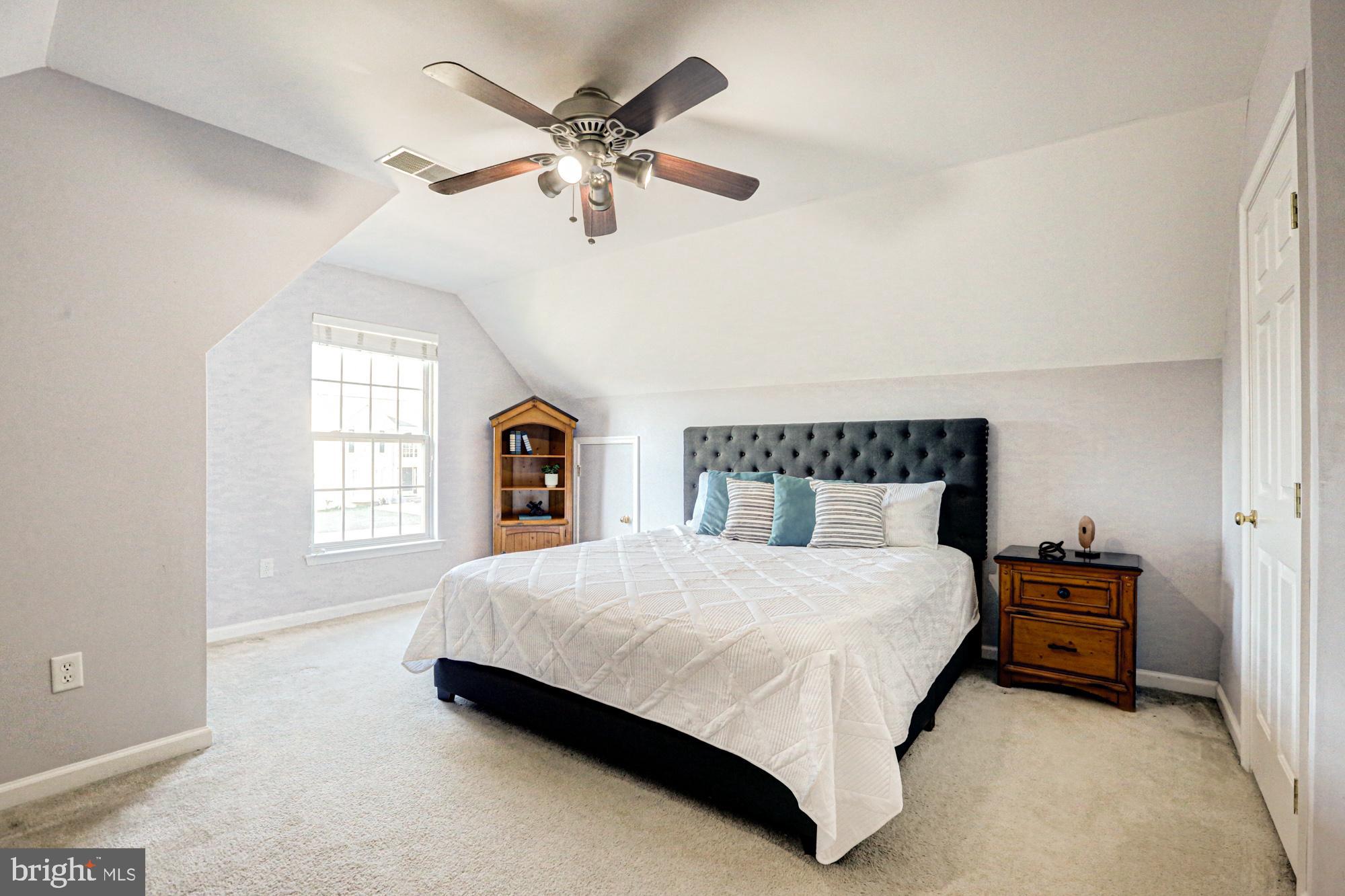 MIDDLETOWN CROSSING - Residential