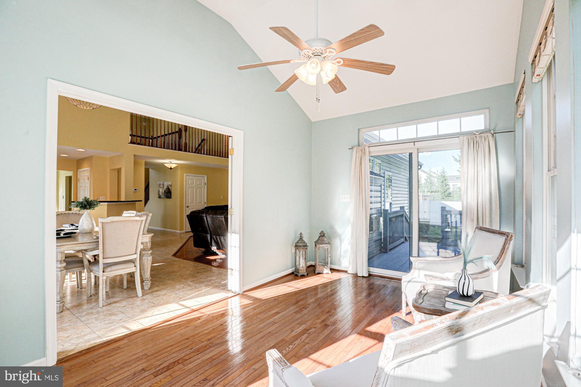 MIDDLETOWN CROSSING - Residential