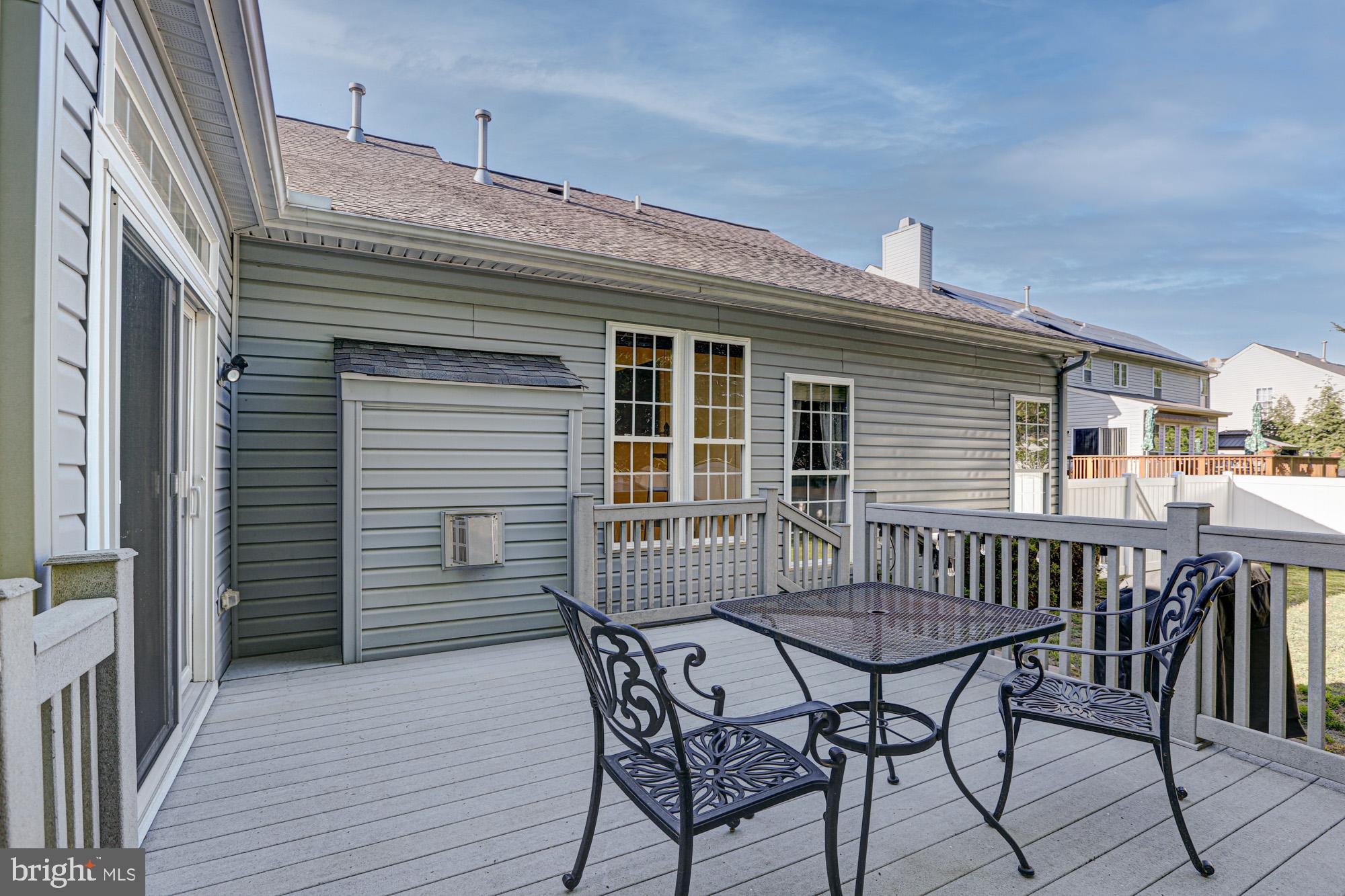 MIDDLETOWN CROSSING - Residential