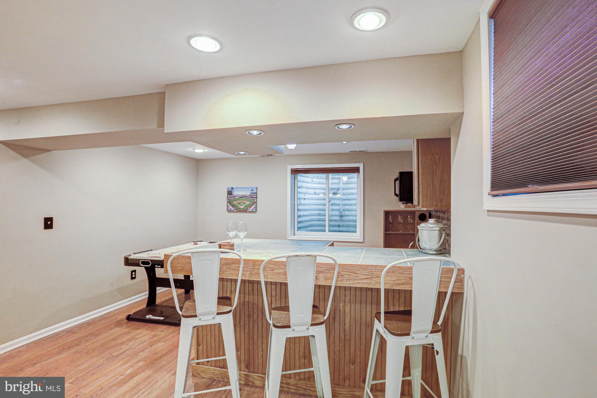 MIDDLETOWN CROSSING - Residential