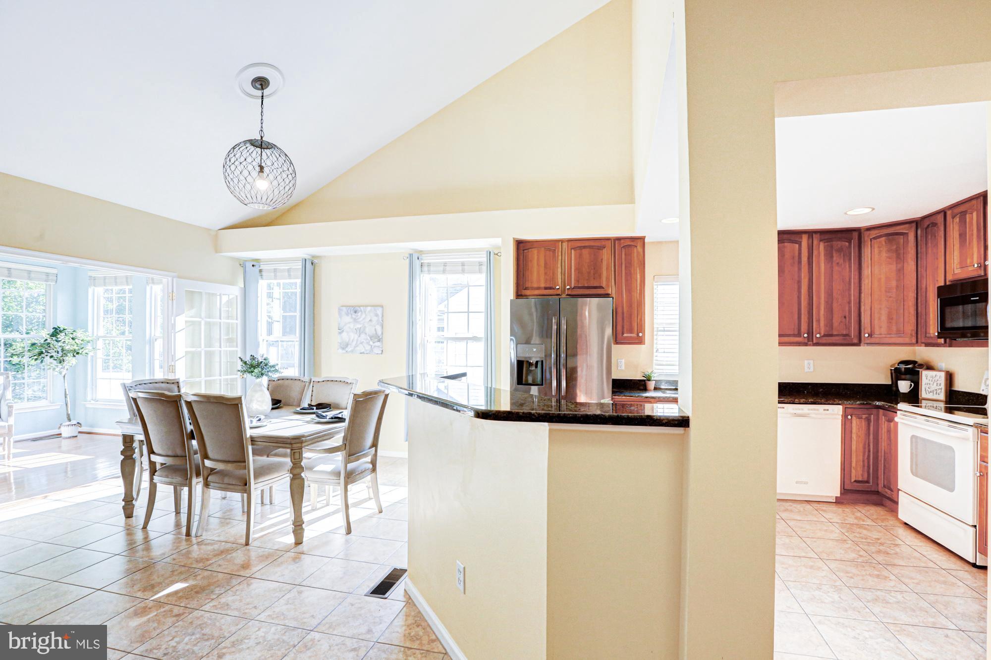 MIDDLETOWN CROSSING - Residential