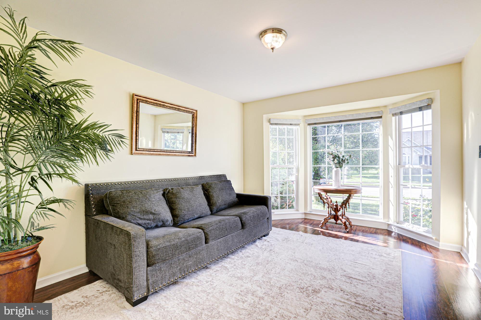 MIDDLETOWN CROSSING - Residential