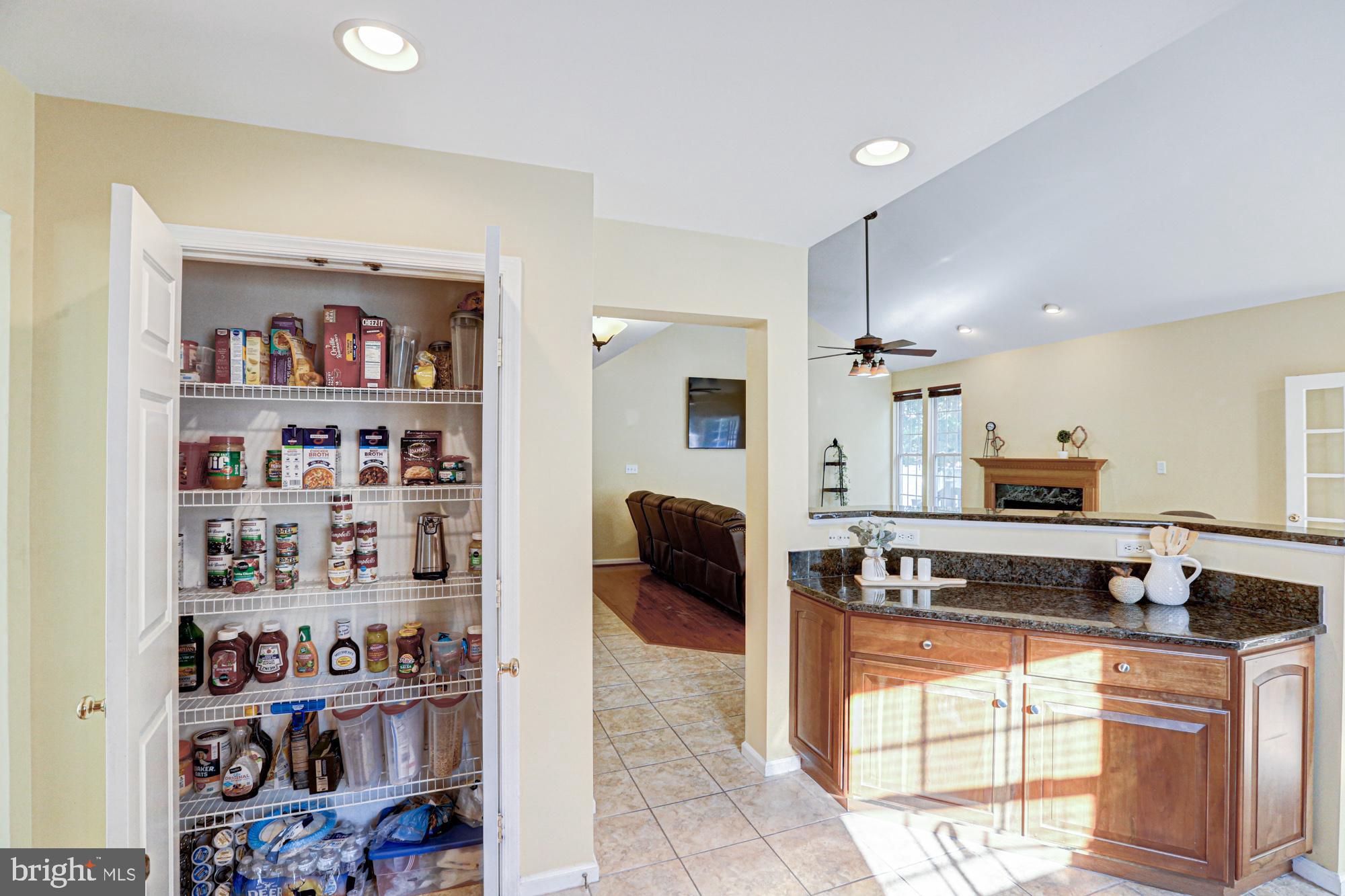 MIDDLETOWN CROSSING - Residential
