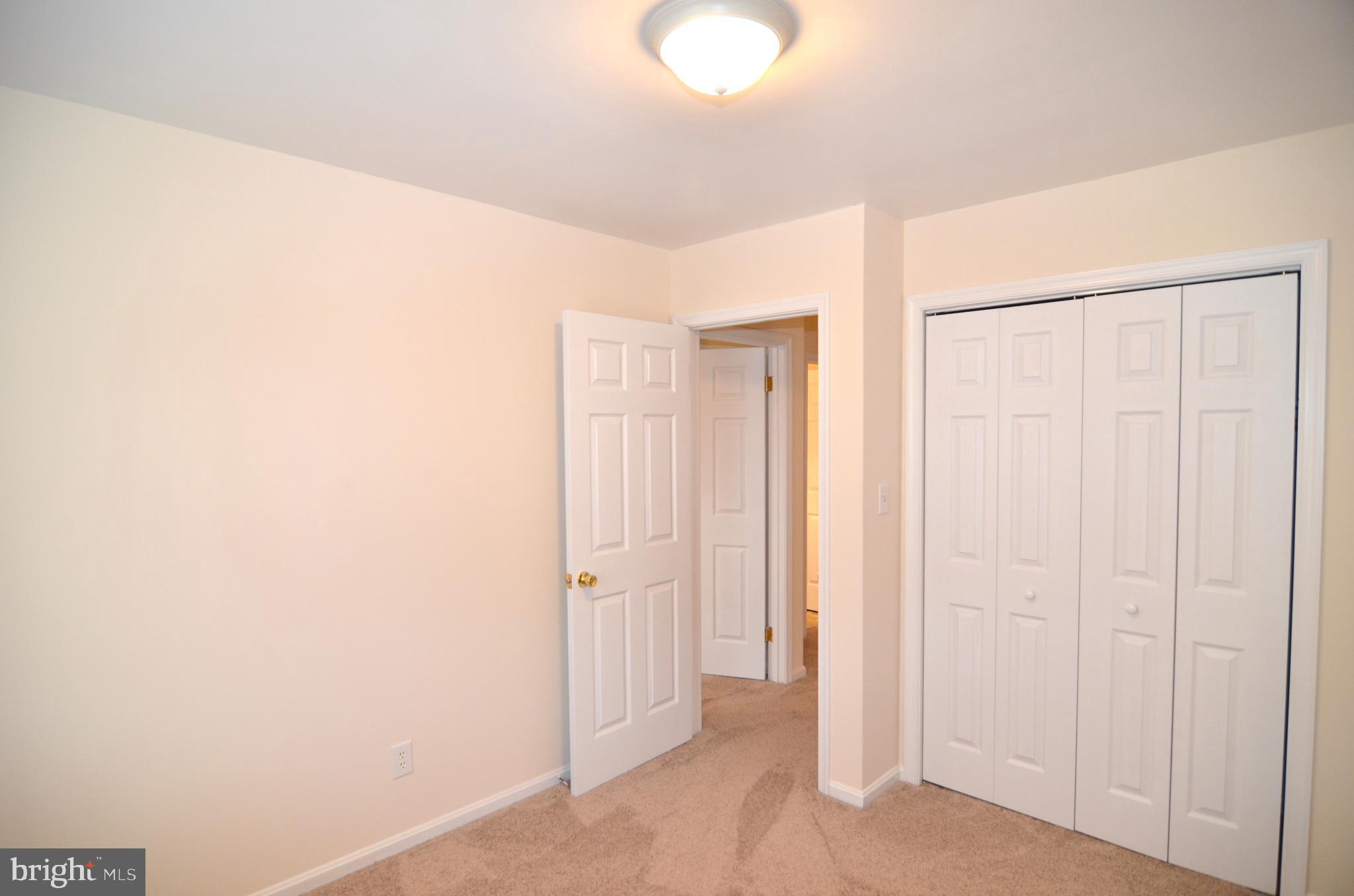 SPRING VALLEY - Residential Lease