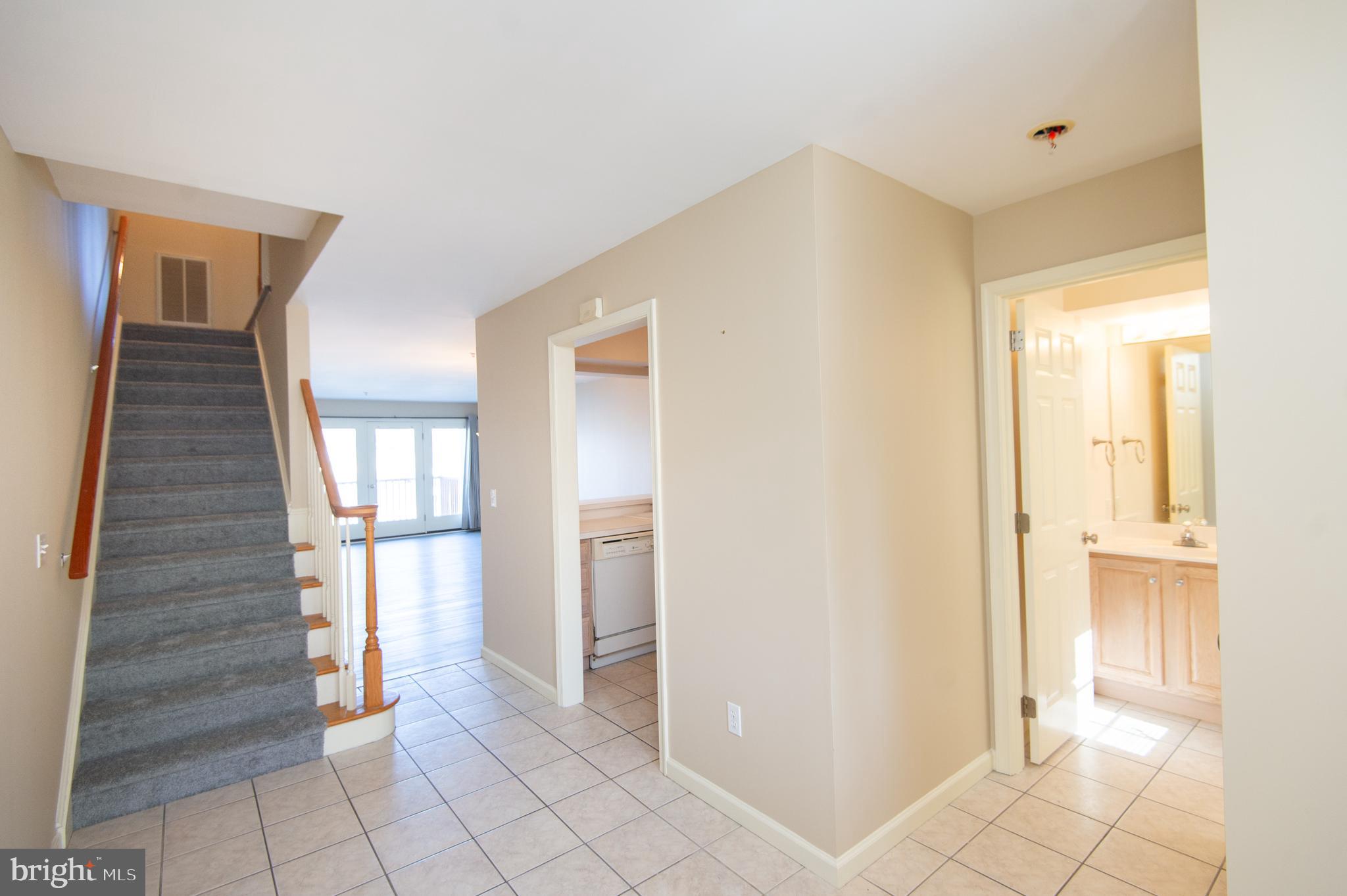 WARWICK LANDING - Residential
