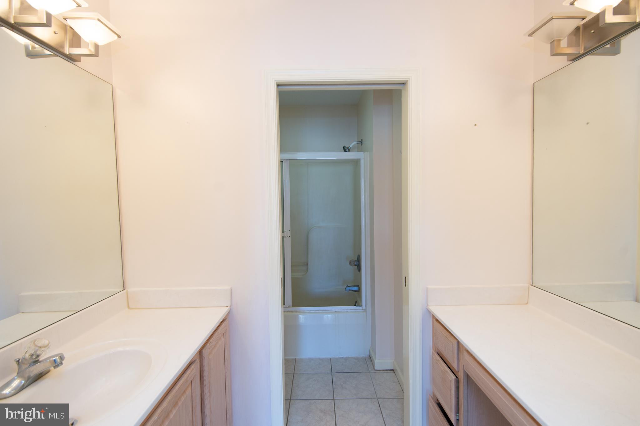 WARWICK LANDING - Residential